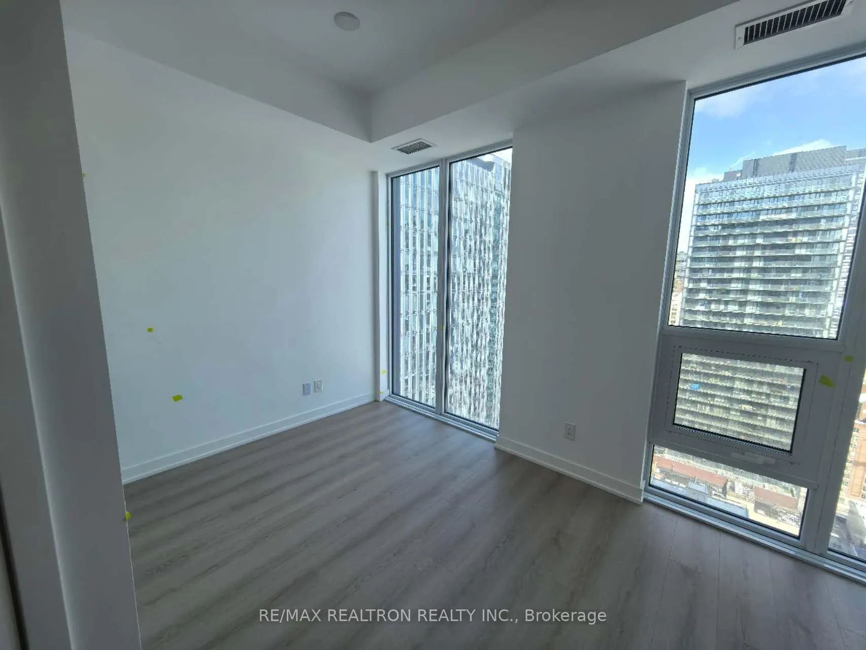Photo 11 of Unit 2912, 100 Queen Street E, Toronto, Church-Yonge Corridor — HOMEH