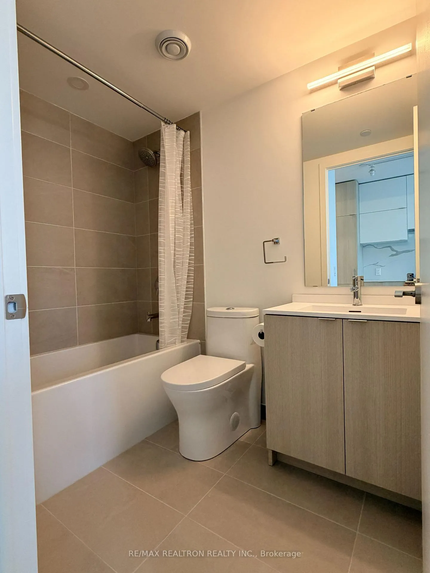 Photo 24 of Unit 2912, 100 Queen Street E, Toronto, Church-Yonge Corridor — HOMEH