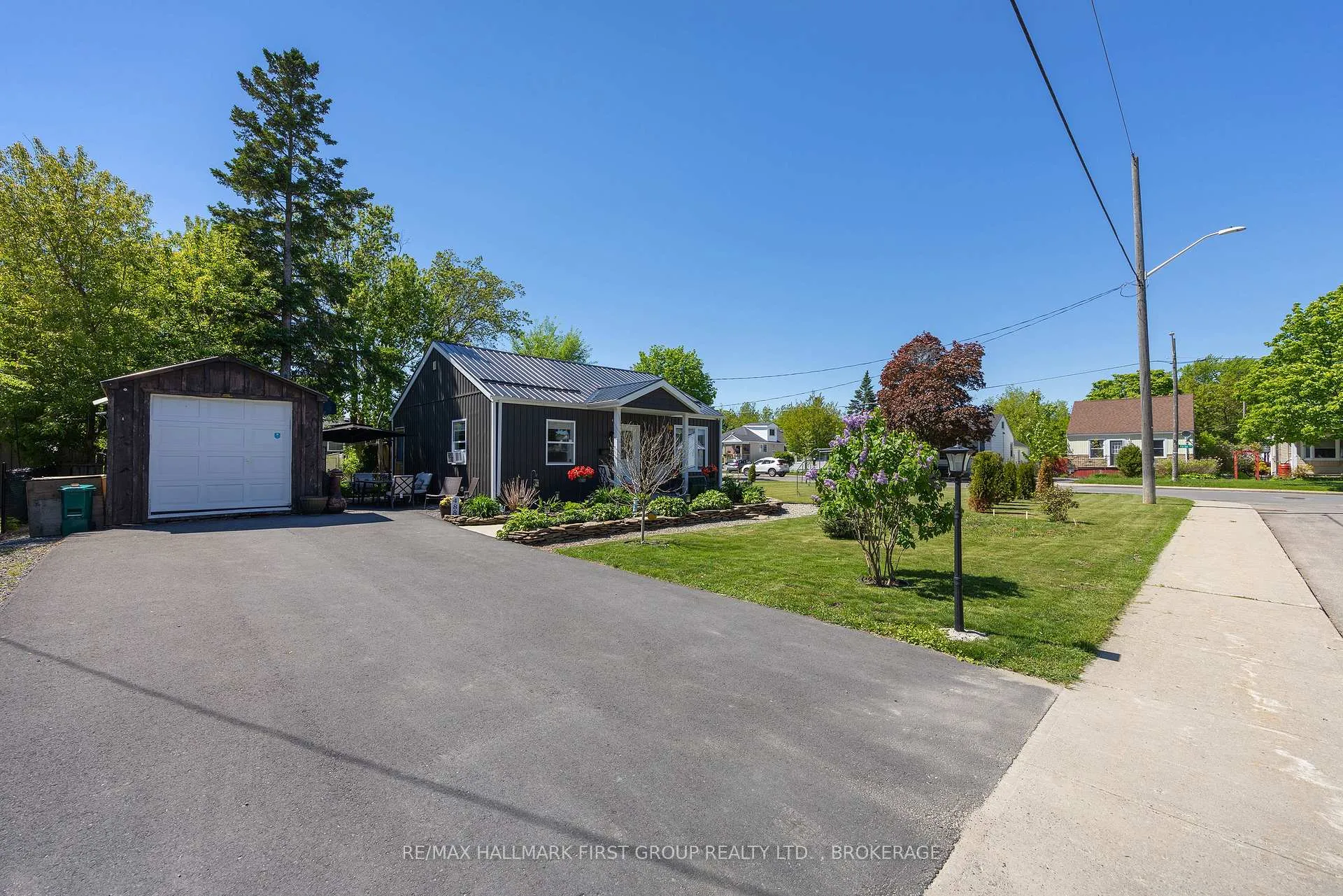 Photo 24 of 488 Nelson Street, Kingston, East of Sir John A. Blvd — HOMEH