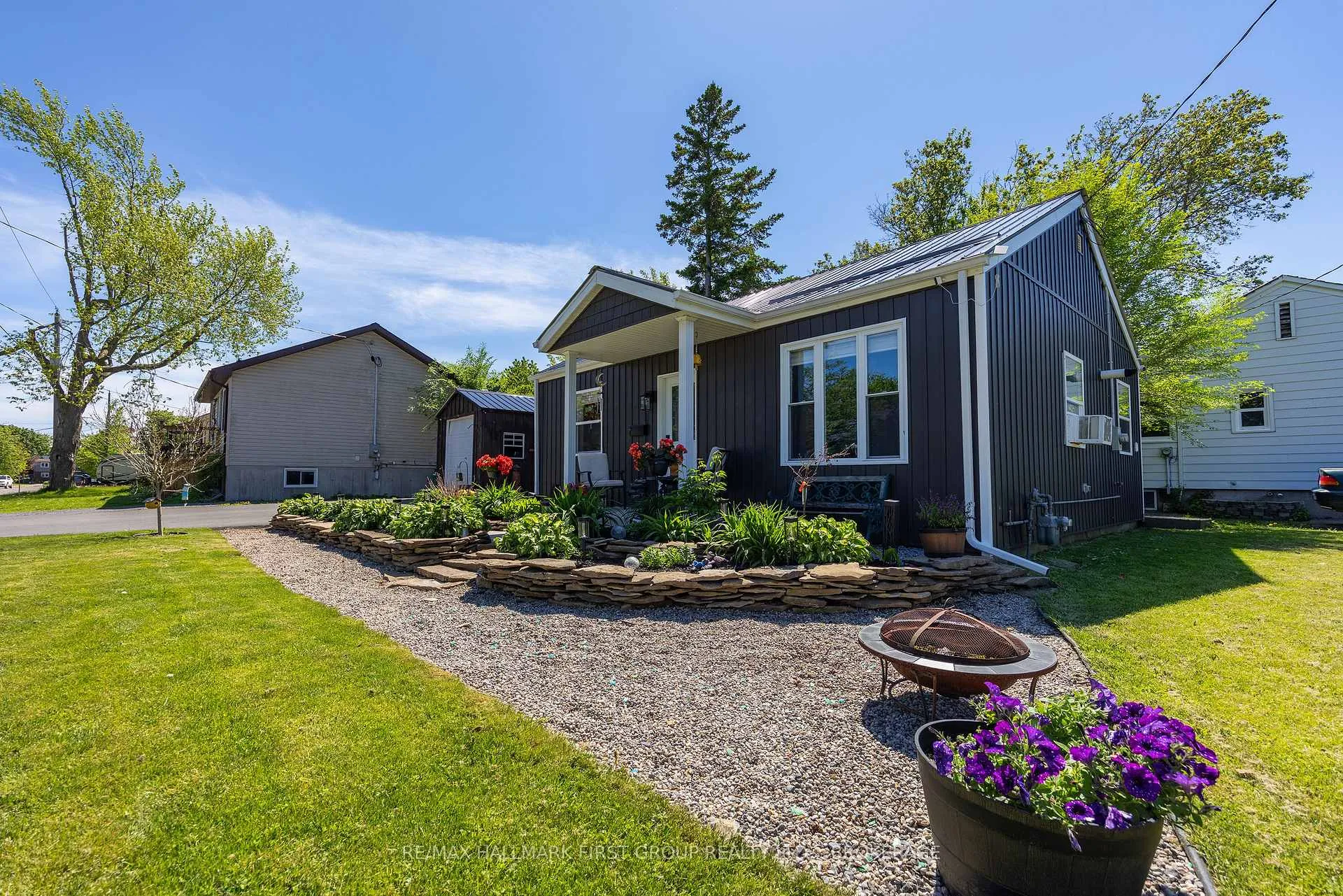 Photo 26 of 488 Nelson Street, Kingston, East of Sir John A. Blvd — HOMEH