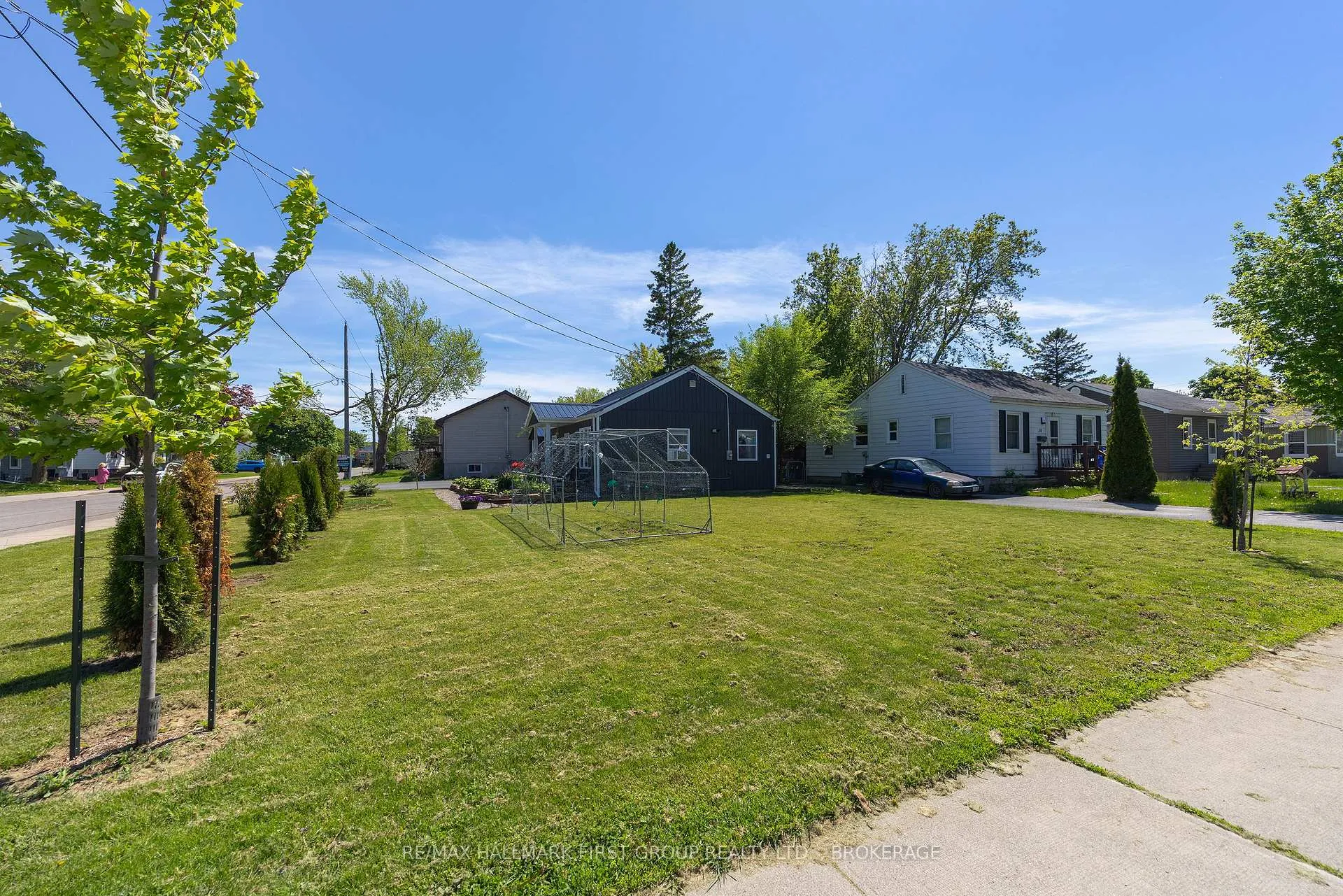 Photo 32 of 488 Nelson Street, Kingston, East of Sir John A. Blvd — HOMEH