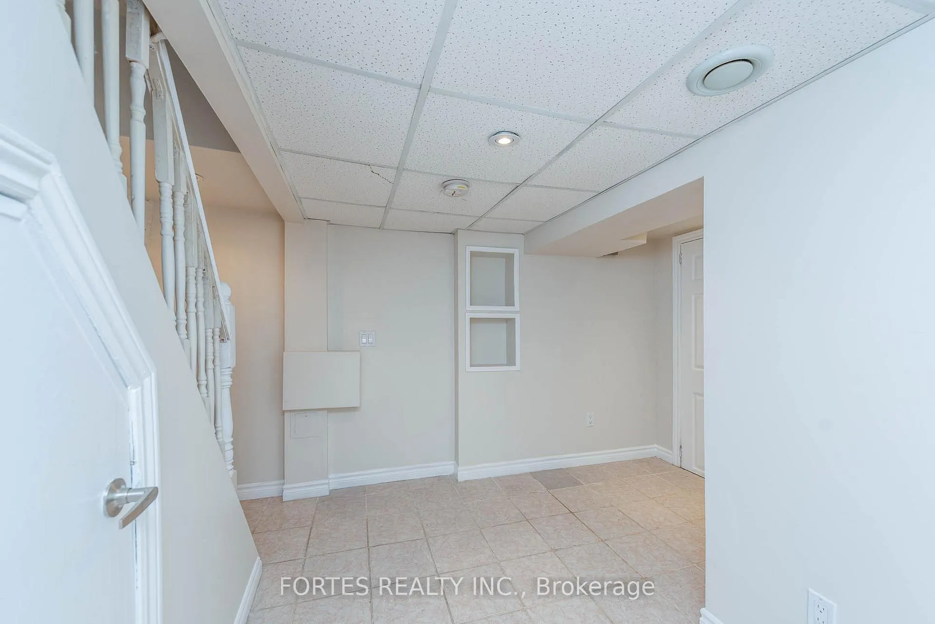 Photo 19 of 8 Spring Grove Avenue, Toronto, Weston-Pellam Park — HOMEH