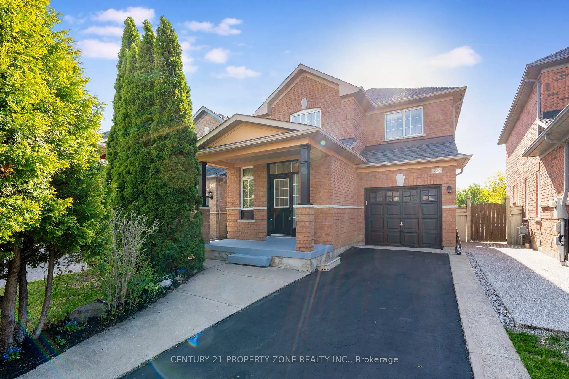 Photo 5 of 24 Signet Way, Vaughan, Vellore Village — HOMEH