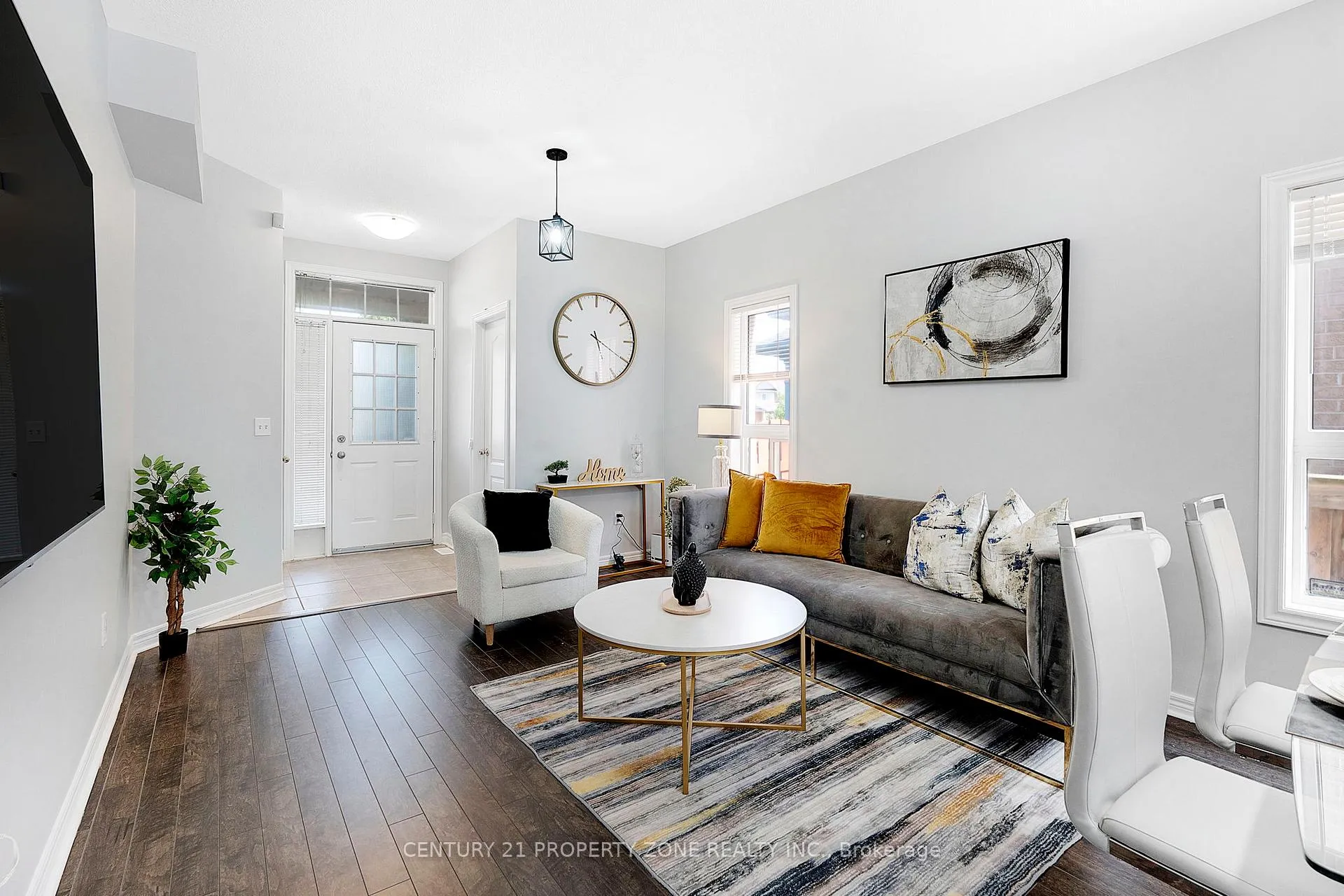 Photo 9 of 24 Signet Way, Vaughan, Vellore Village — HOMEH