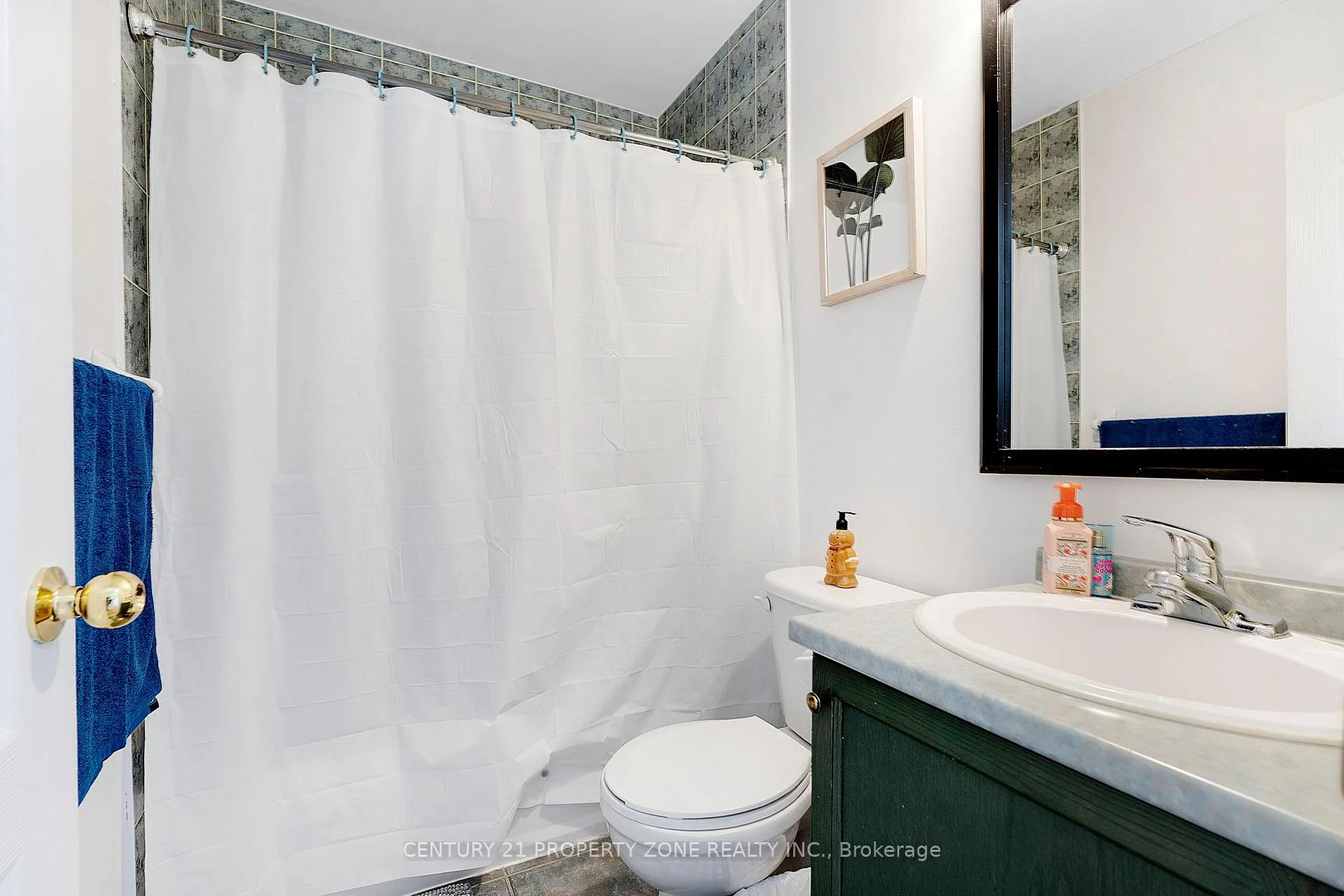 Photo 26 of 24 Signet Way, Vaughan, Vellore Village — HOMEH