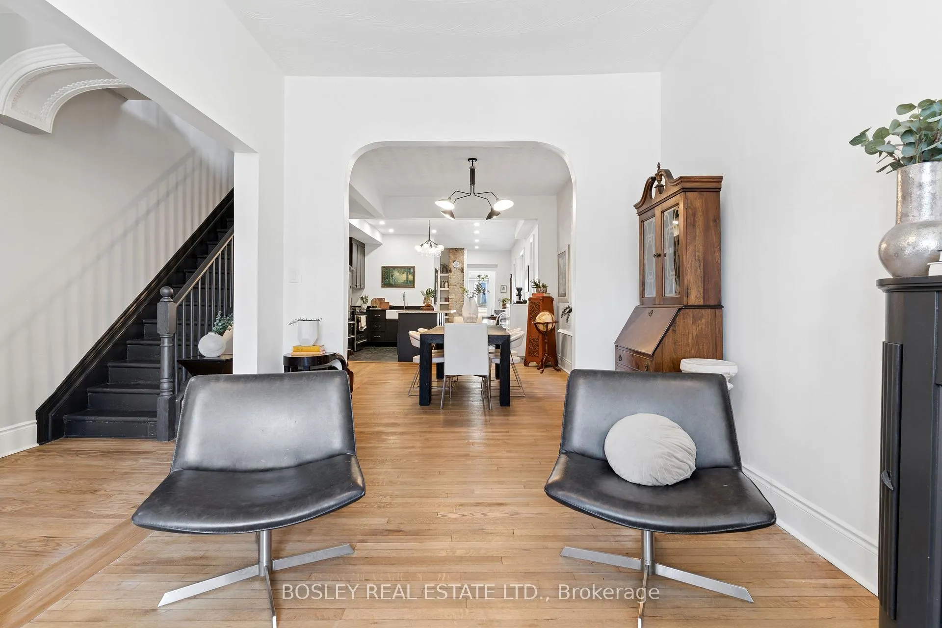 Photo 9 of 40 Halton Street, Toronto, Trinity-Bellwoods — HOMEH