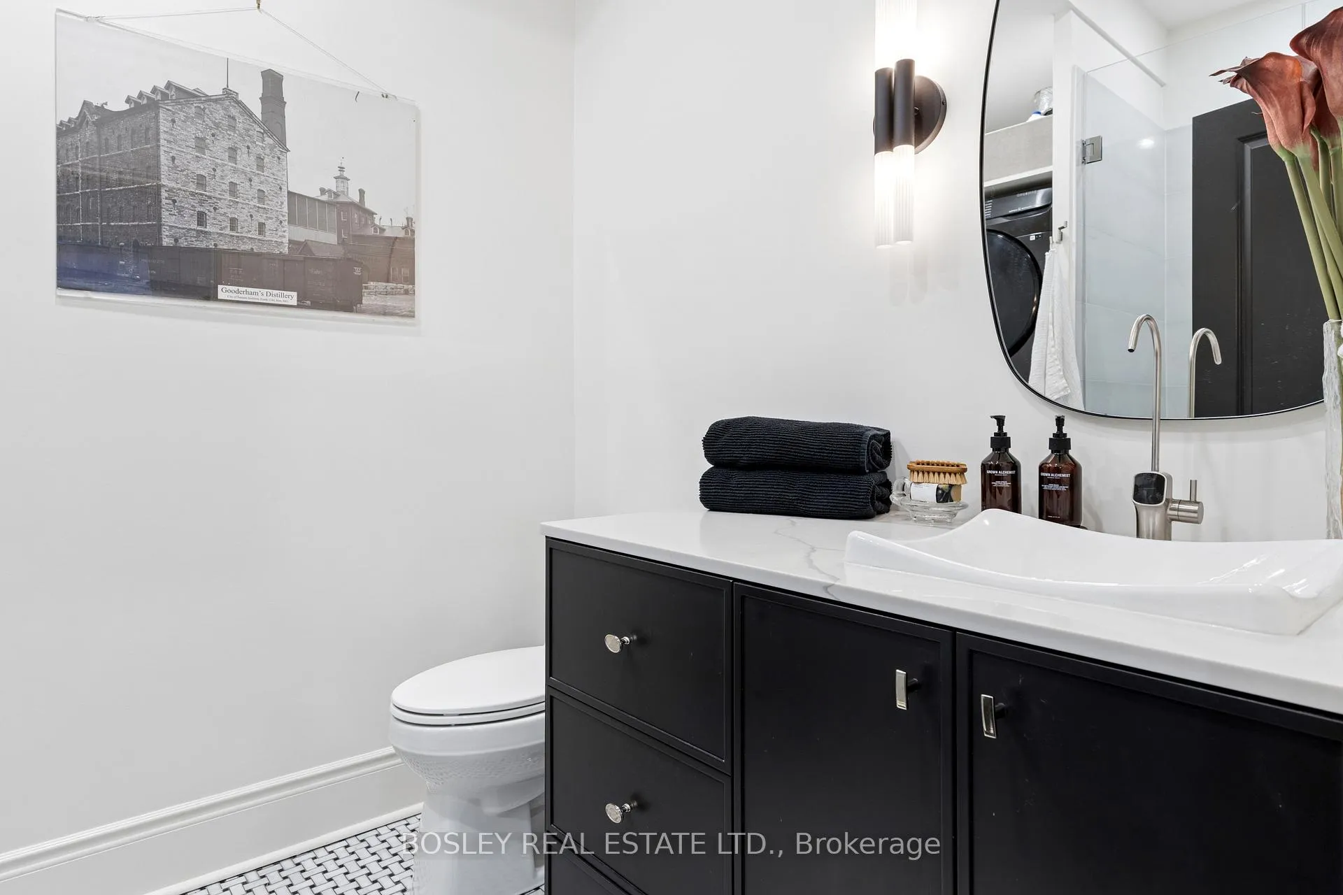 Photo 17 of 40 Halton Street, Toronto, Trinity-Bellwoods — HOMEH