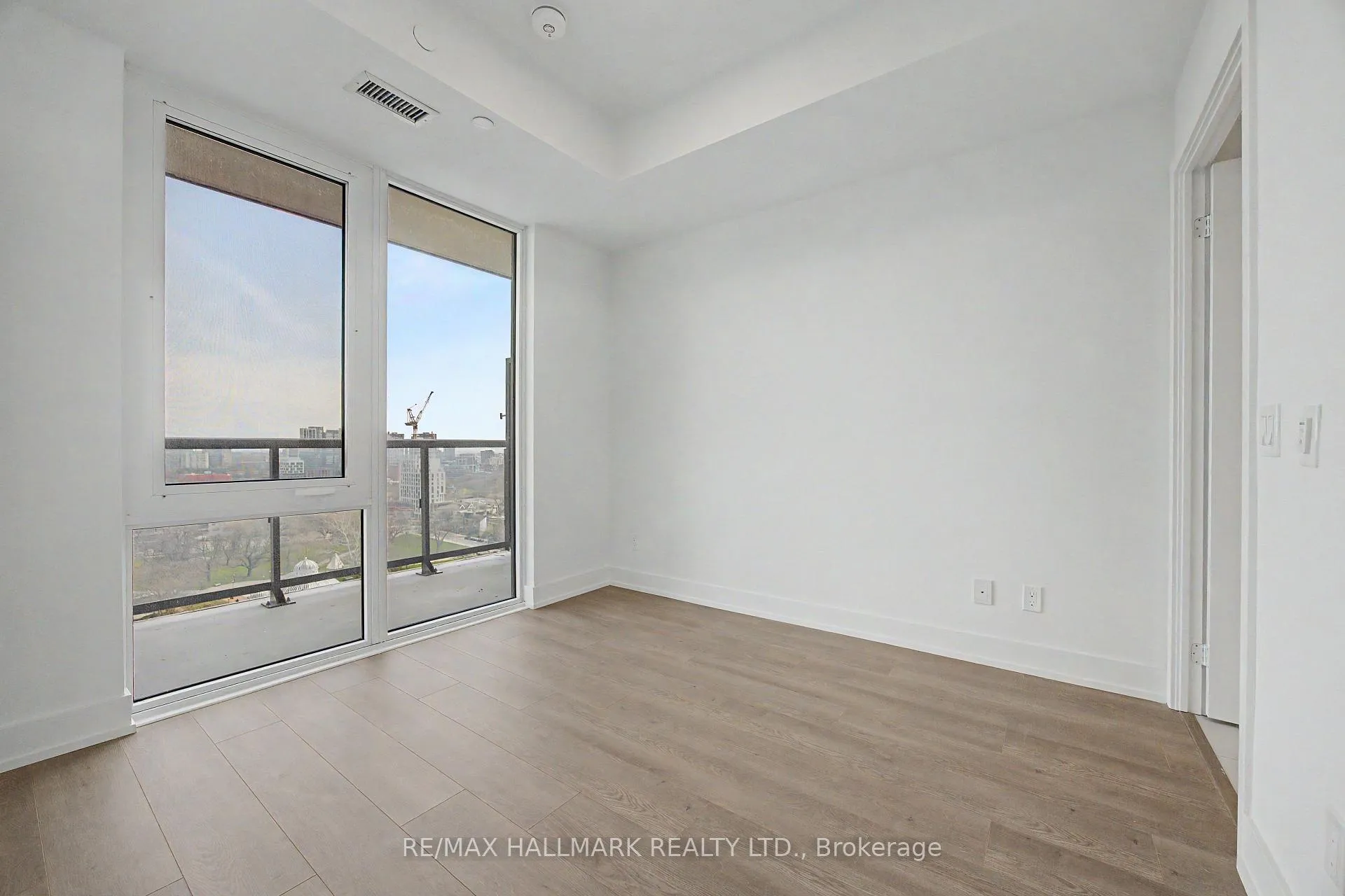 Photo 8 of Unit 1711, 308 Jarvis Street, Toronto, Church-Yonge Corridor — HOMEH