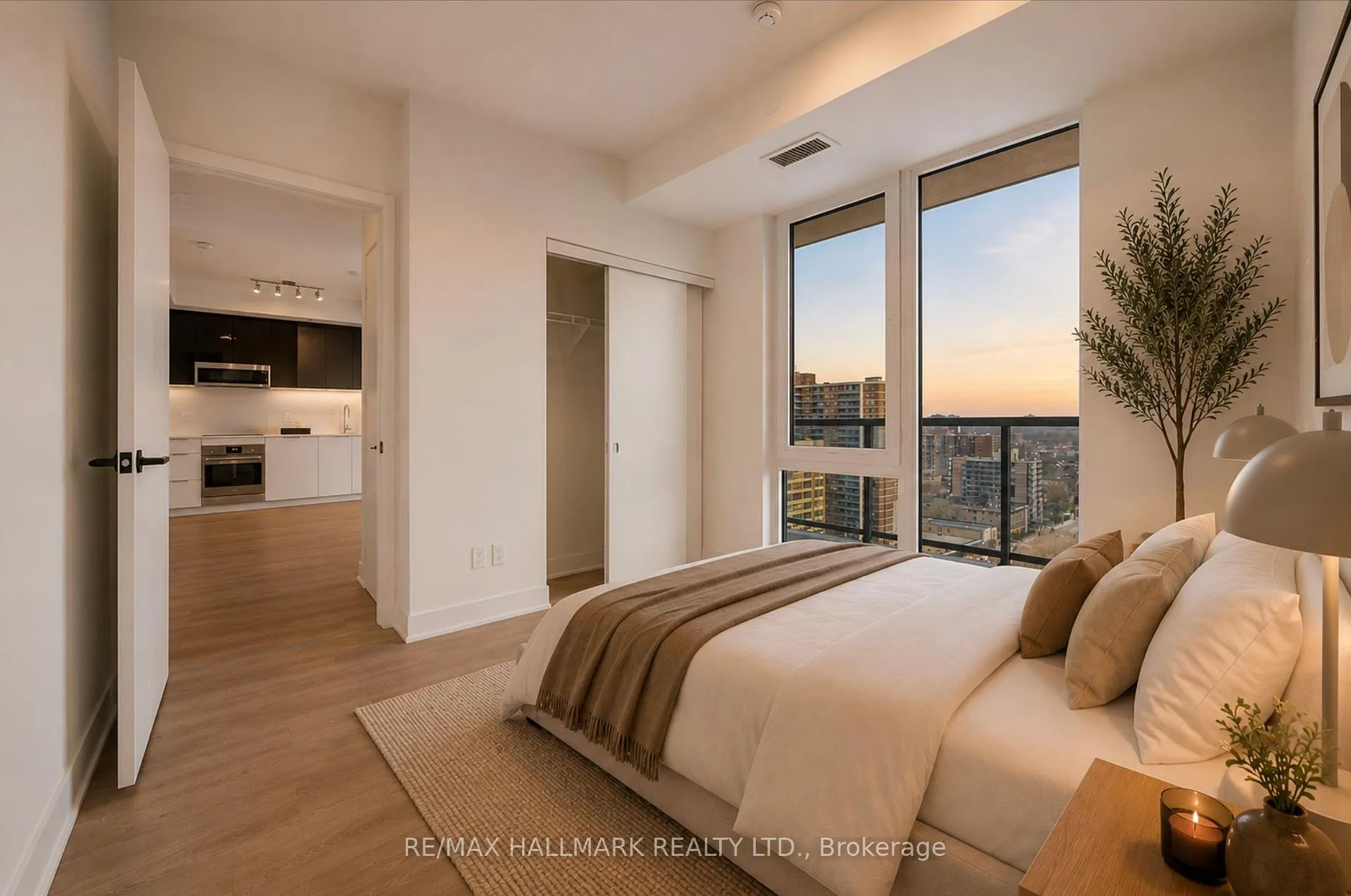 Photo 11 of Unit 1711, 308 Jarvis Street, Toronto, Church-Yonge Corridor — HOMEH