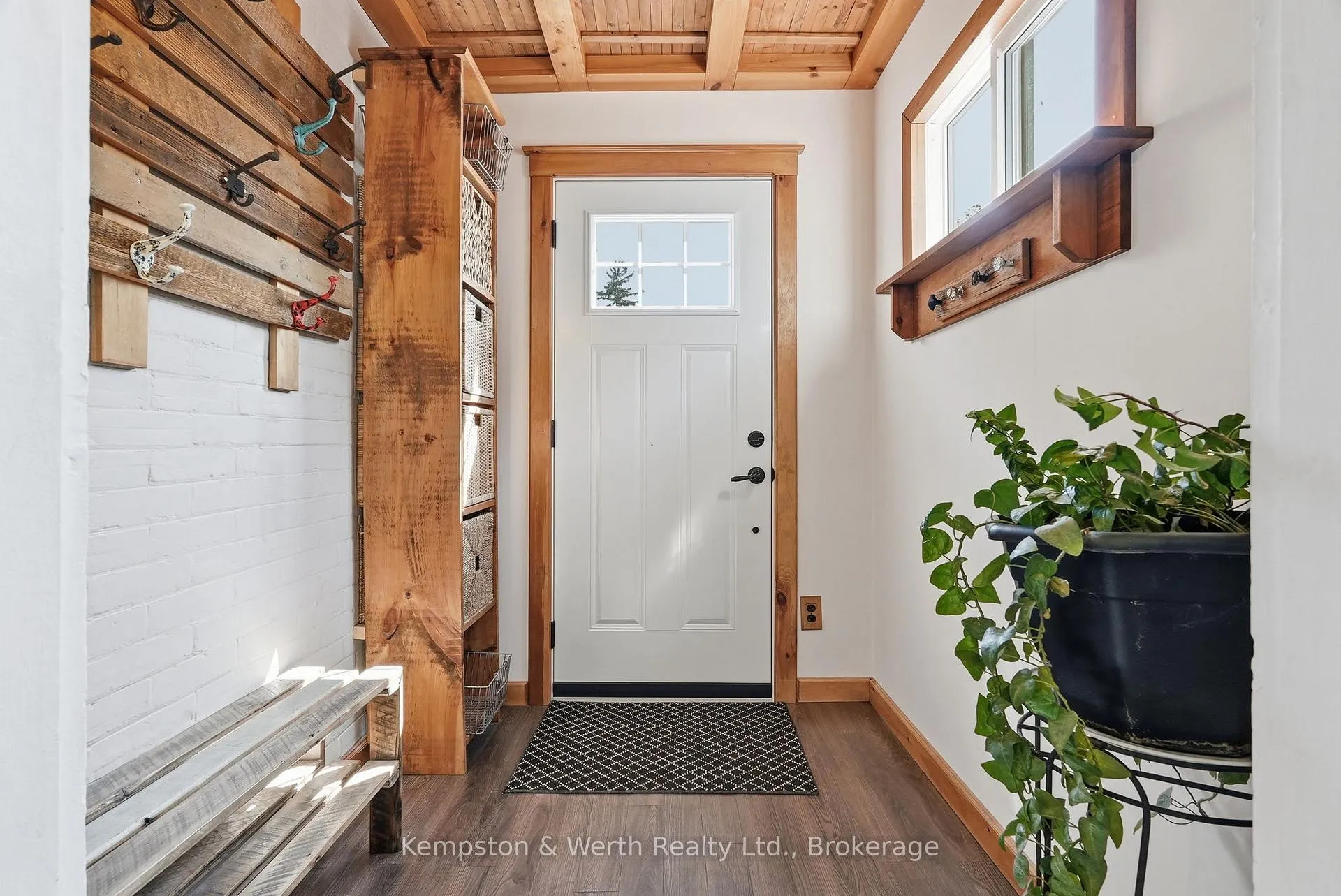 Photo 4 of 545 Main Street E, North Perth, Listowel — HOMEH