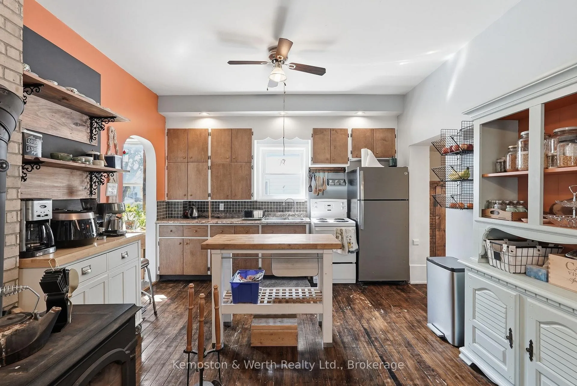 Photo 15 of 545 Main Street E, North Perth, Listowel — HOMEH
