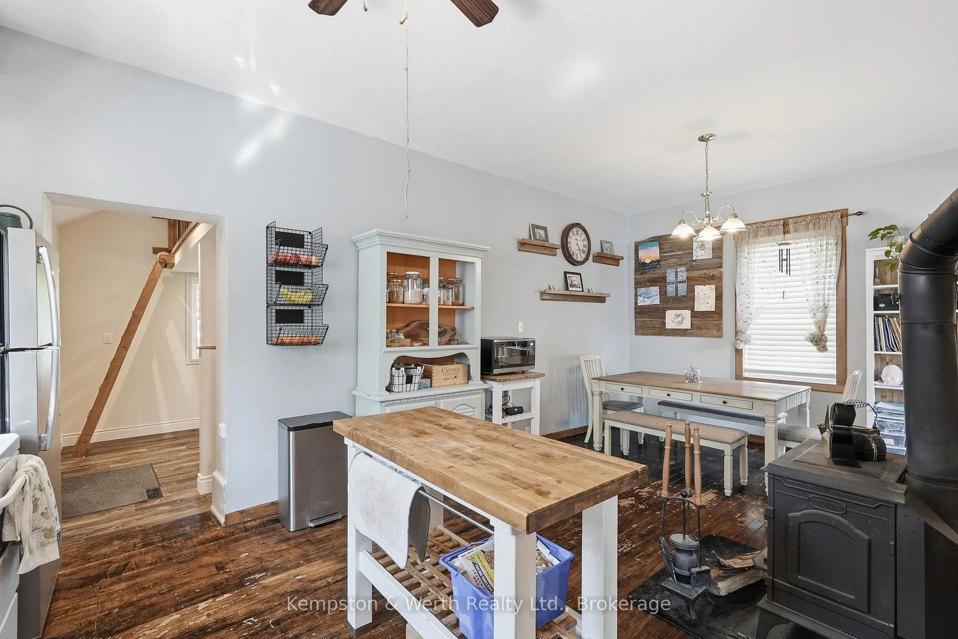 Photo 19 of 545 Main Street E, North Perth, Listowel — HOMEH