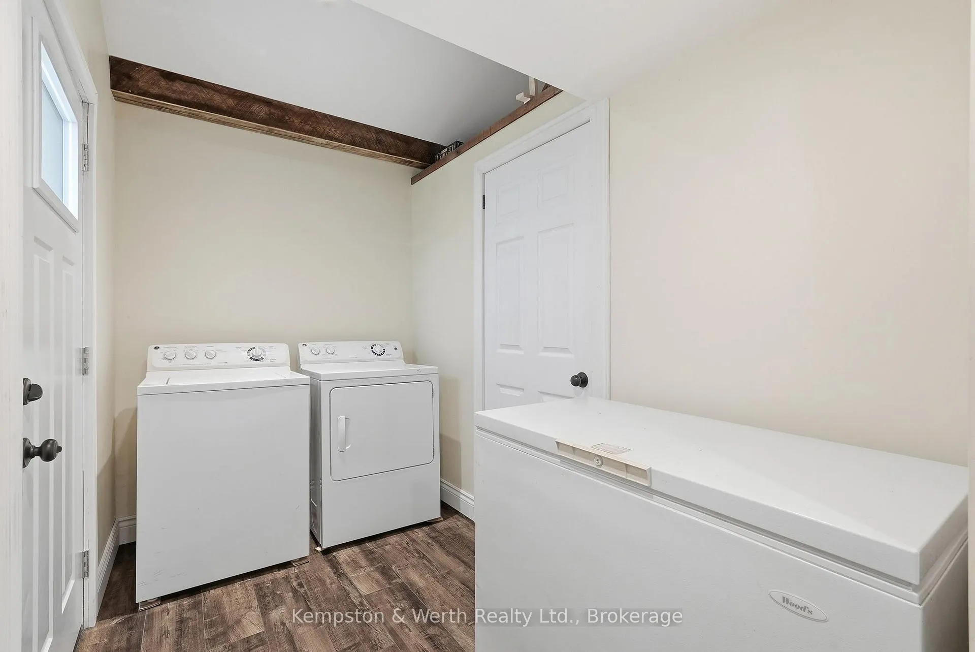 Photo 23 of 545 Main Street E, North Perth, Listowel — HOMEH