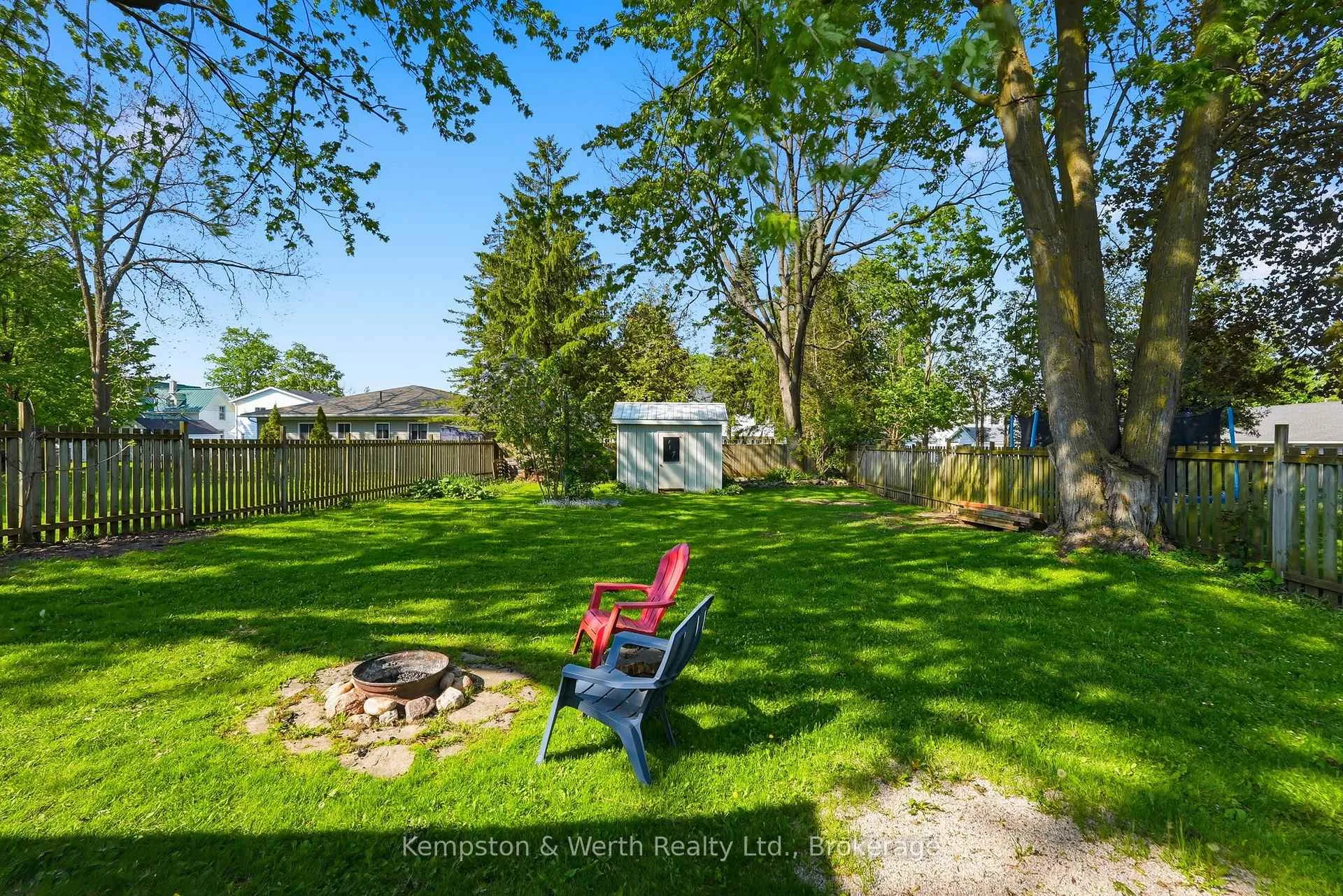 Photo 35 of 545 Main Street E, North Perth, Listowel — HOMEH
