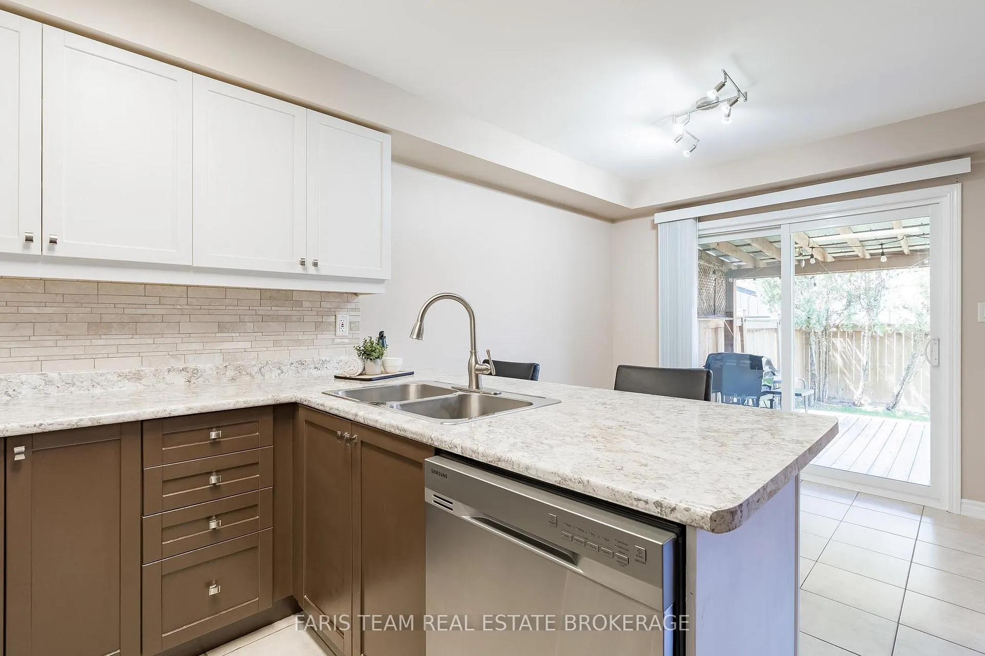 Photo 12 of 164 John W Taylor Avenue, New Tecumseth, Alliston — HOMEH