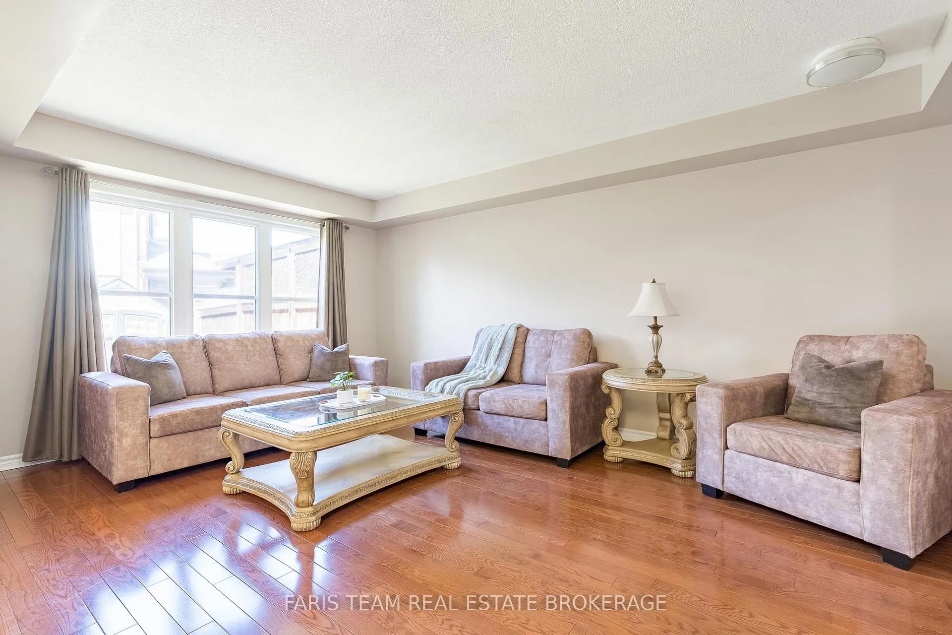 Photo 16 of 164 John W Taylor Avenue, New Tecumseth, Alliston — HOMEH