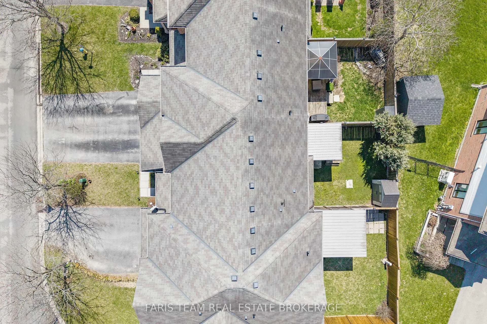 Photo 37 of 164 John W Taylor Avenue, New Tecumseth, Alliston — HOMEH