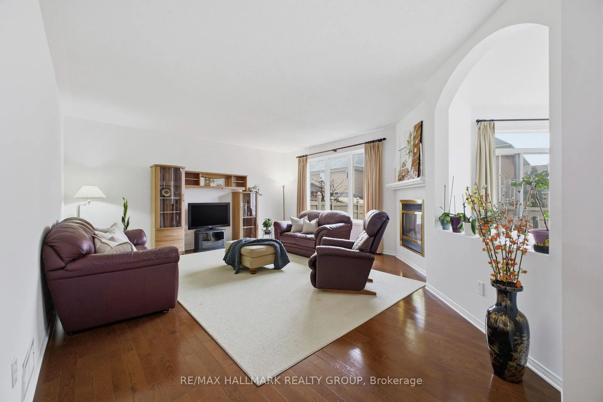 Photo 22 of 747 Larcastle Circle, Ottawa, Avalon East — HOMEH