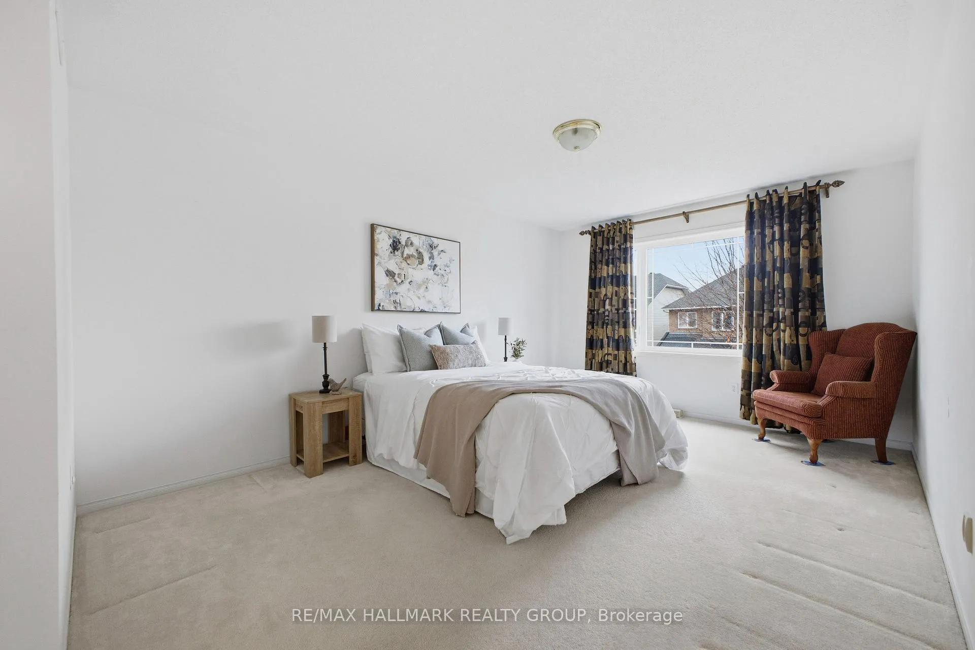 Photo 34 of 747 Larcastle Circle, Ottawa, Avalon East — HOMEH