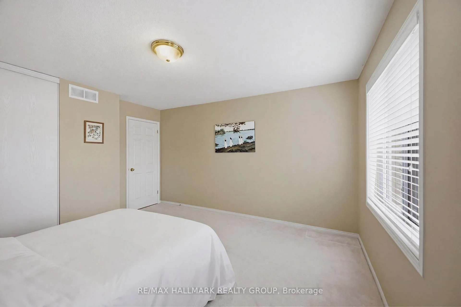 Photo 40 of 747 Larcastle Circle, Ottawa, Avalon East — HOMEH