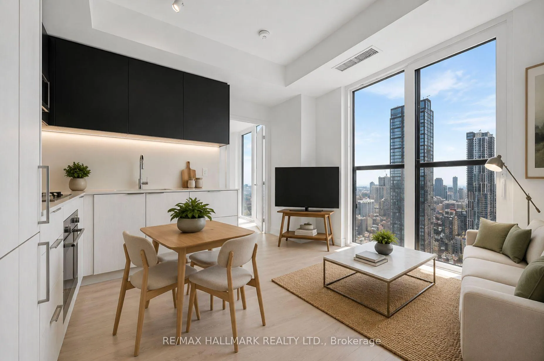 Photo 5 of Unit 2801, 308 Jarvis Street, Toronto, Church-Yonge Corridor — HOMEH