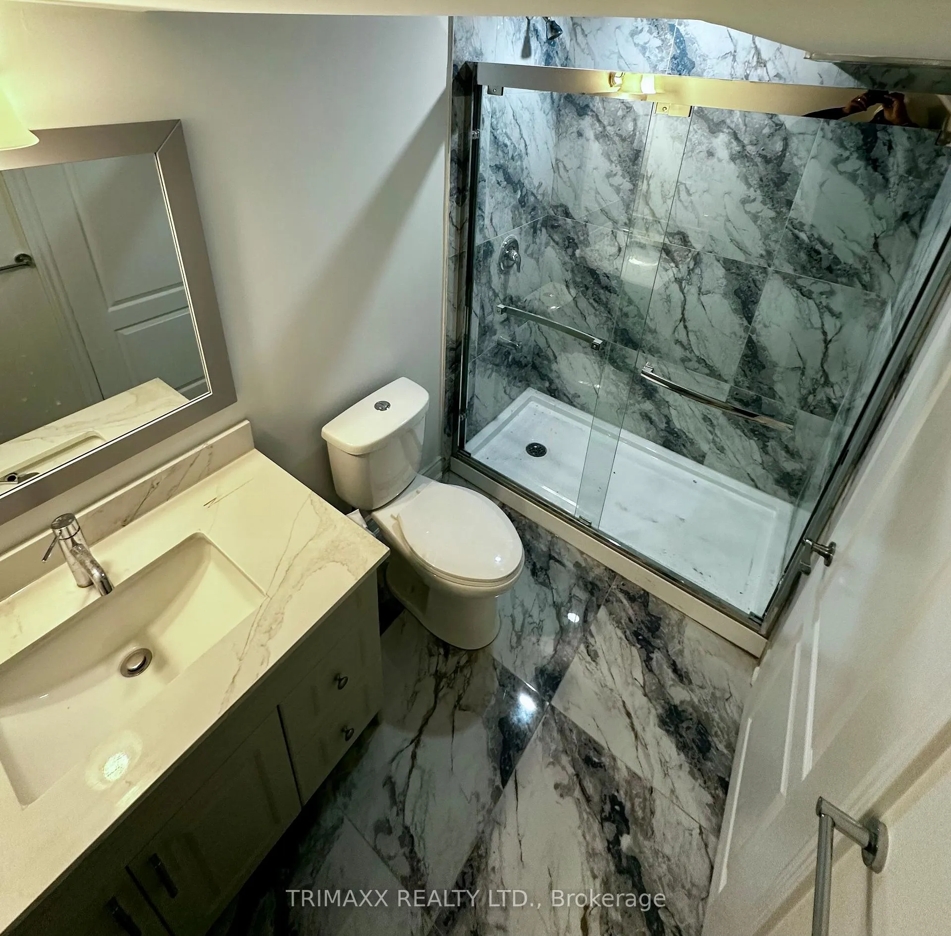 Photo 6 of Unit Basement, 68 Ural Circle, Brampton, Sandringham-Wellington — HOMEH