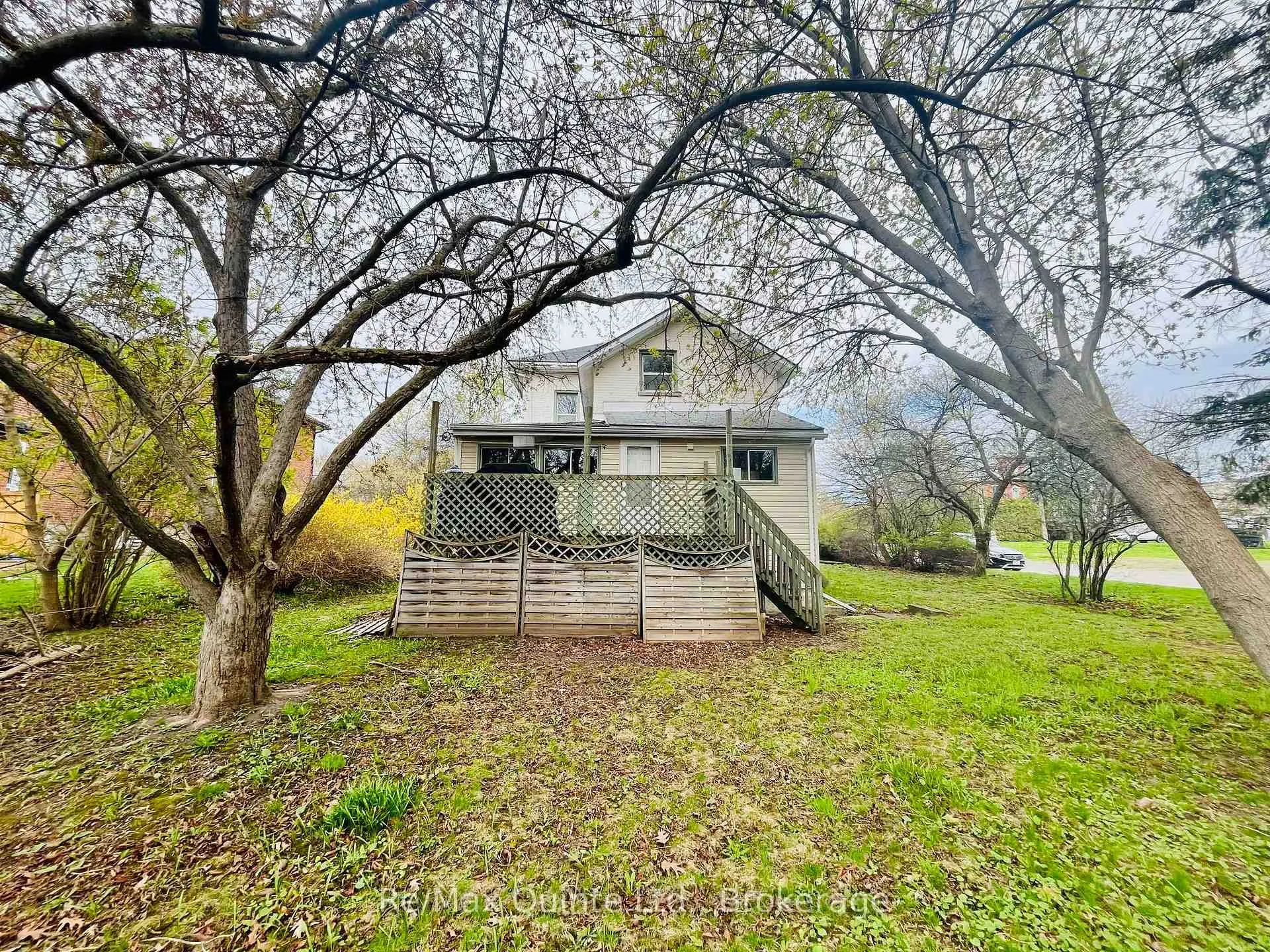 Photo 3 of 45 Highland Avenue, Belleville, Belleville Ward — HOMEH