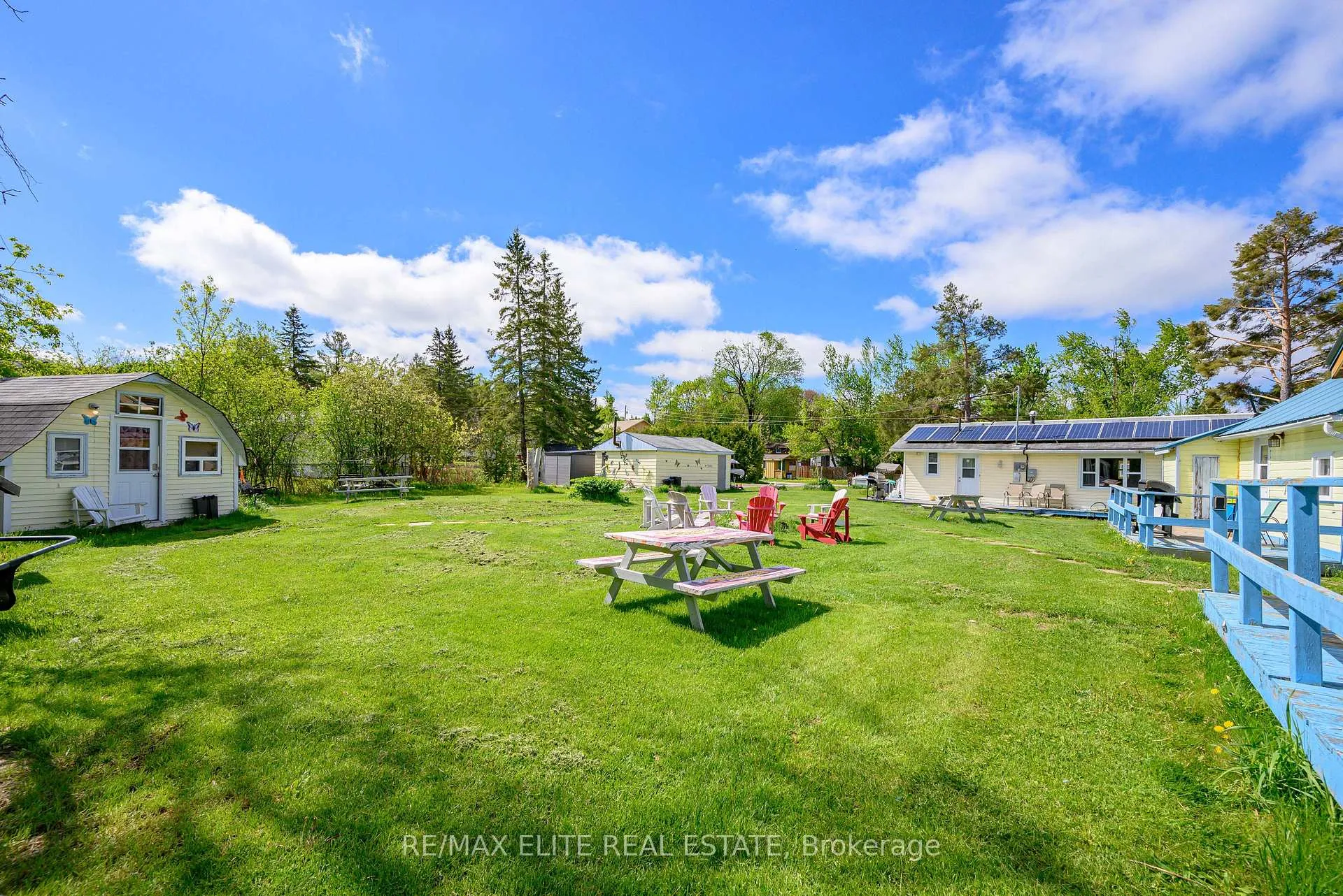 Photo 15 of 10 Alexander Avenue, Kawartha Lakes, Fenelon — HOMEH