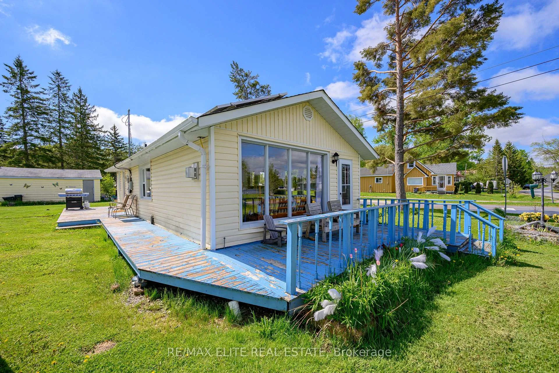Photo 20 of 10 Alexander Avenue, Kawartha Lakes, Fenelon — HOMEH