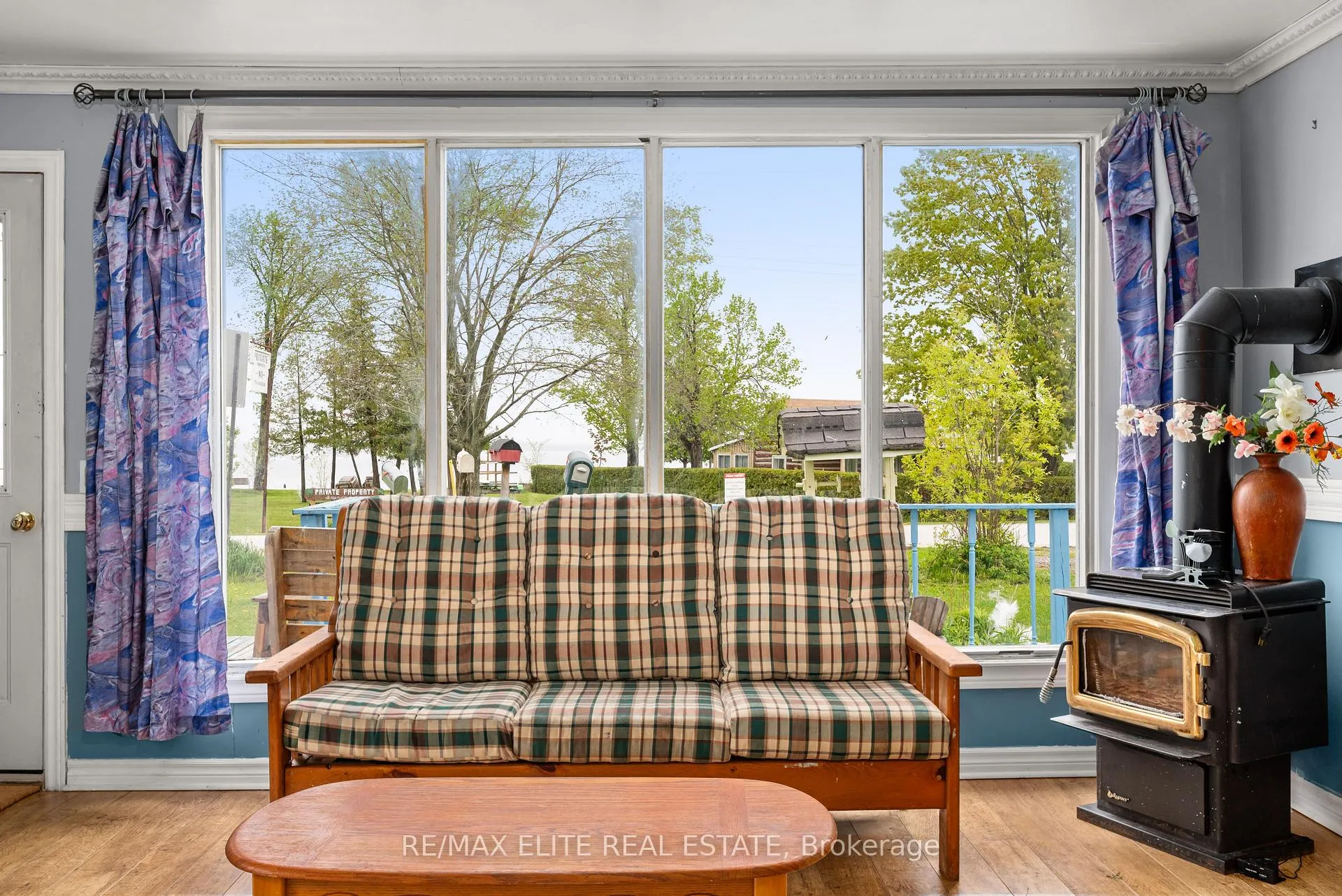 Photo 29 of 10 Alexander Avenue, Kawartha Lakes, Fenelon — HOMEH