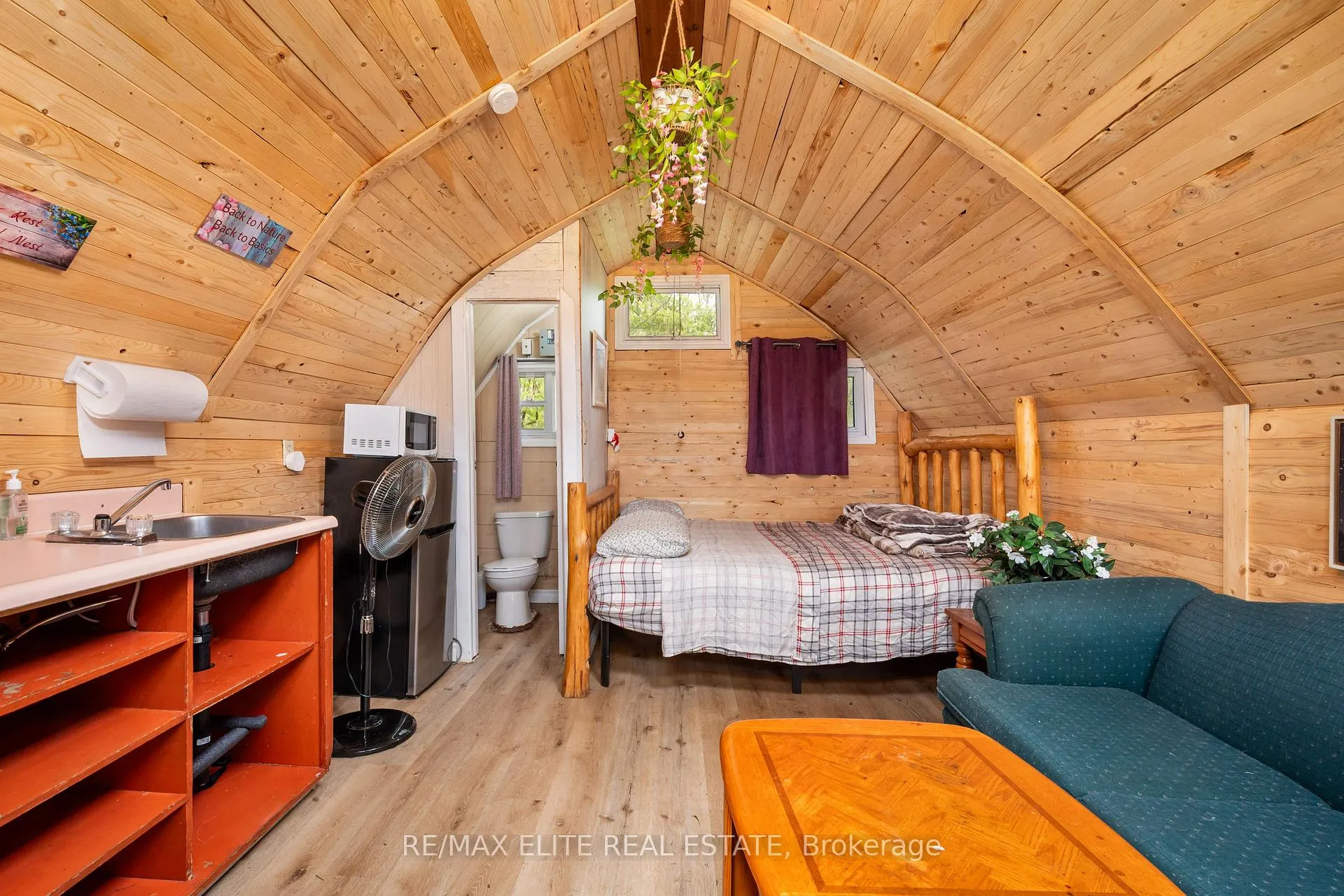 Photo 52 of 10 Alexander Avenue, Kawartha Lakes, Fenelon — HOMEH