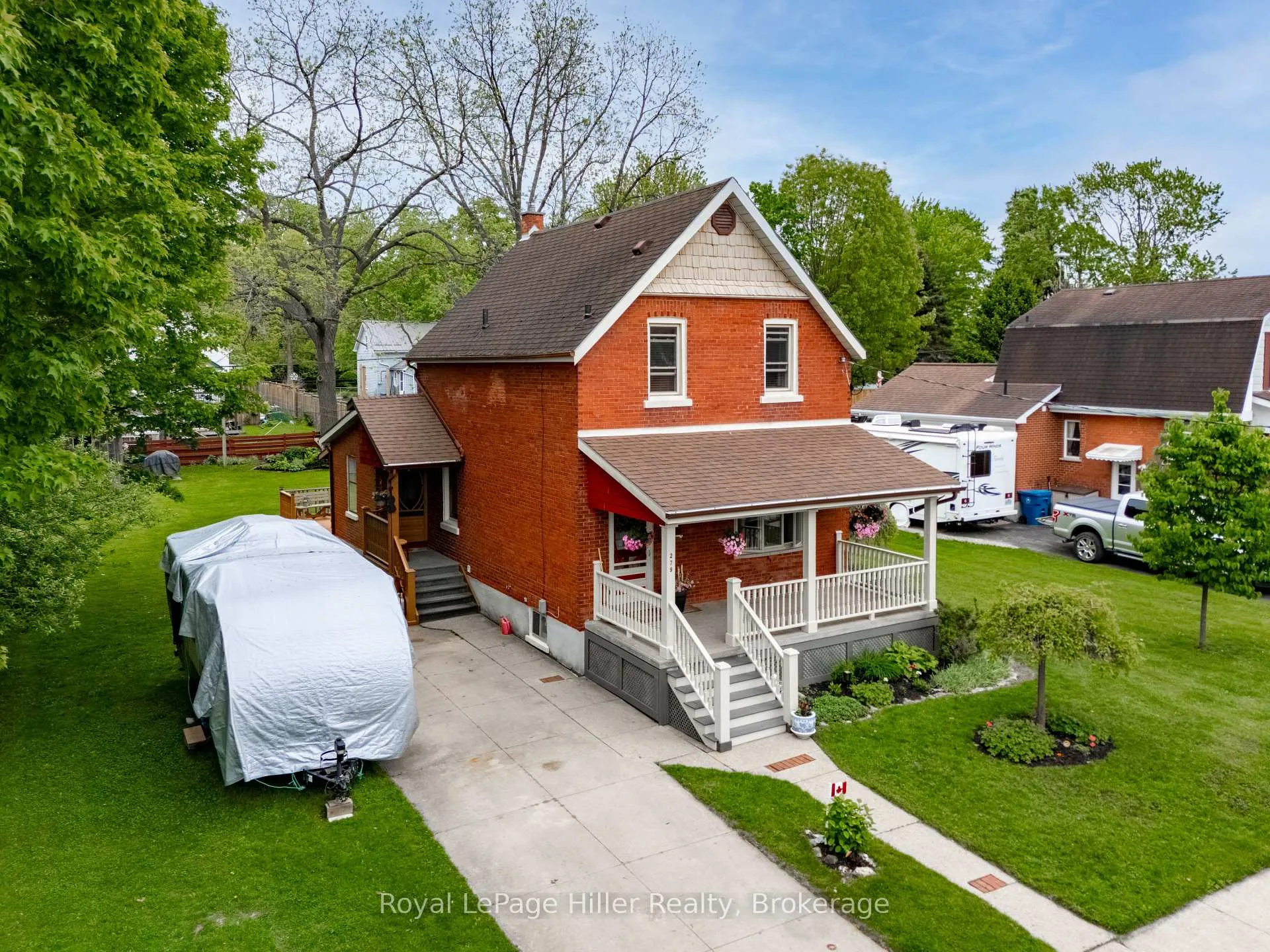 Photo 3 of 279 Nelson Street, Stratford — HOMEH