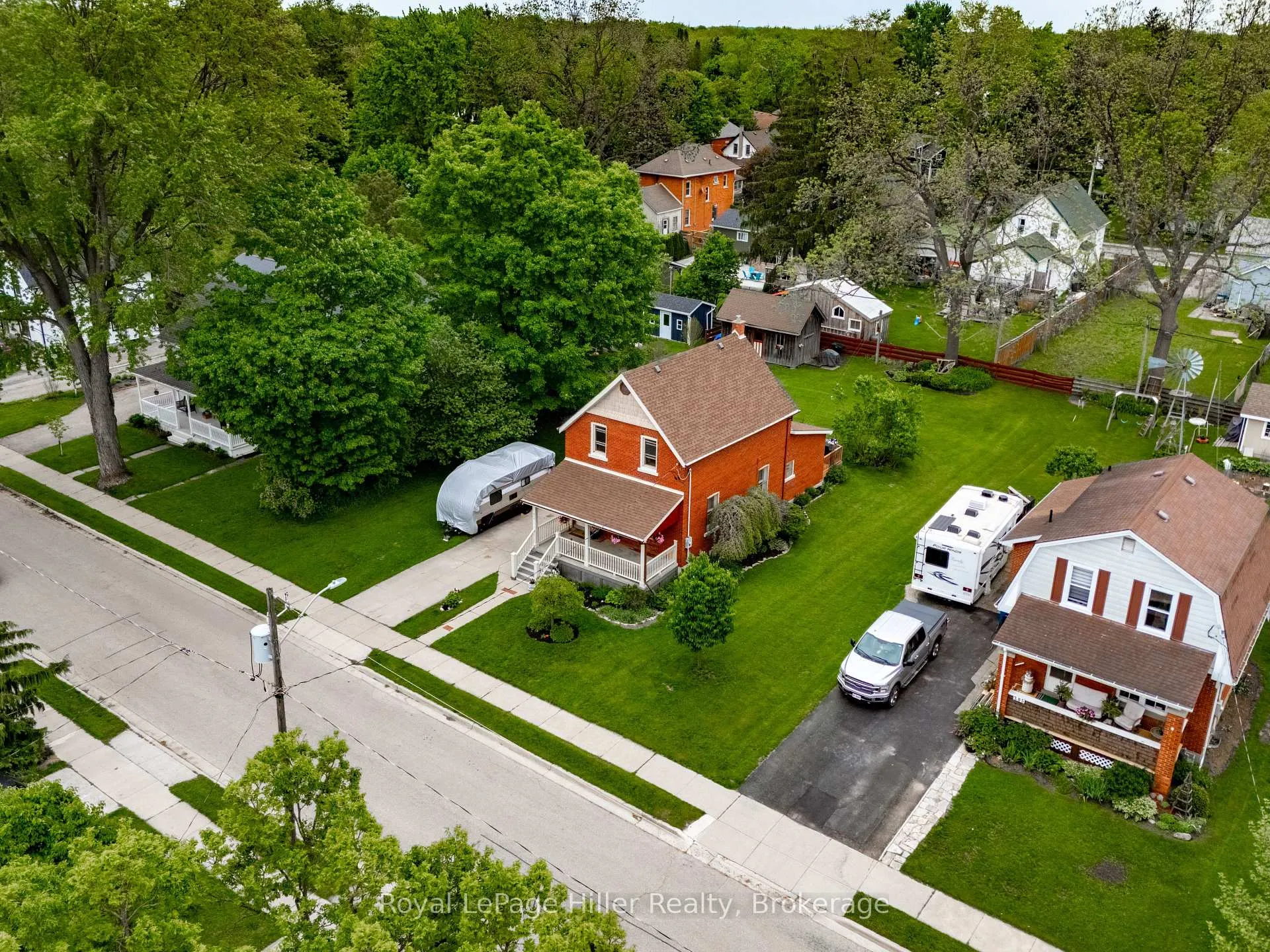 Photo 5 of 279 Nelson Street, Stratford — HOMEH