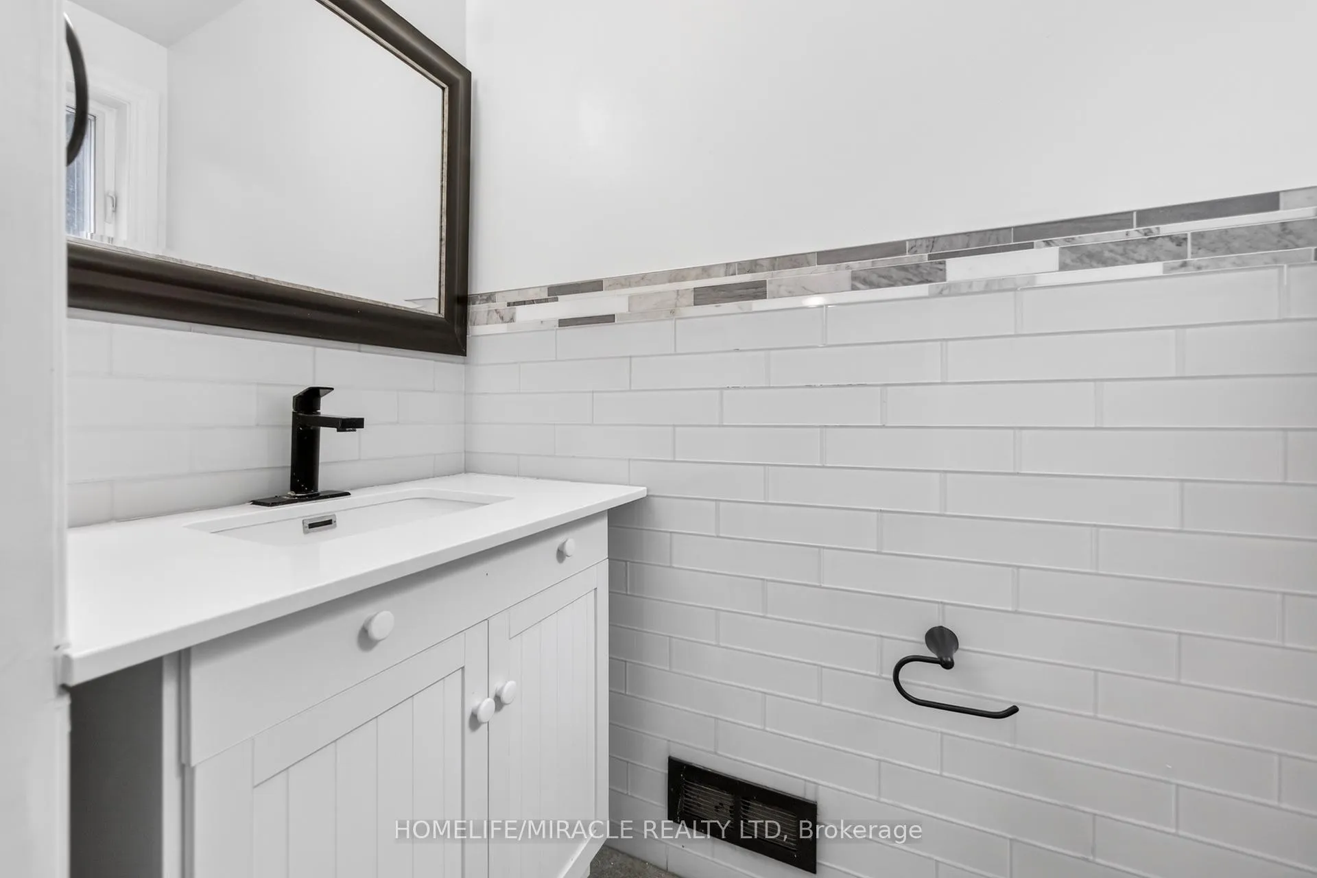 Photo 23 of 81 Watson Crescent, Brampton, Brampton East — HOMEH