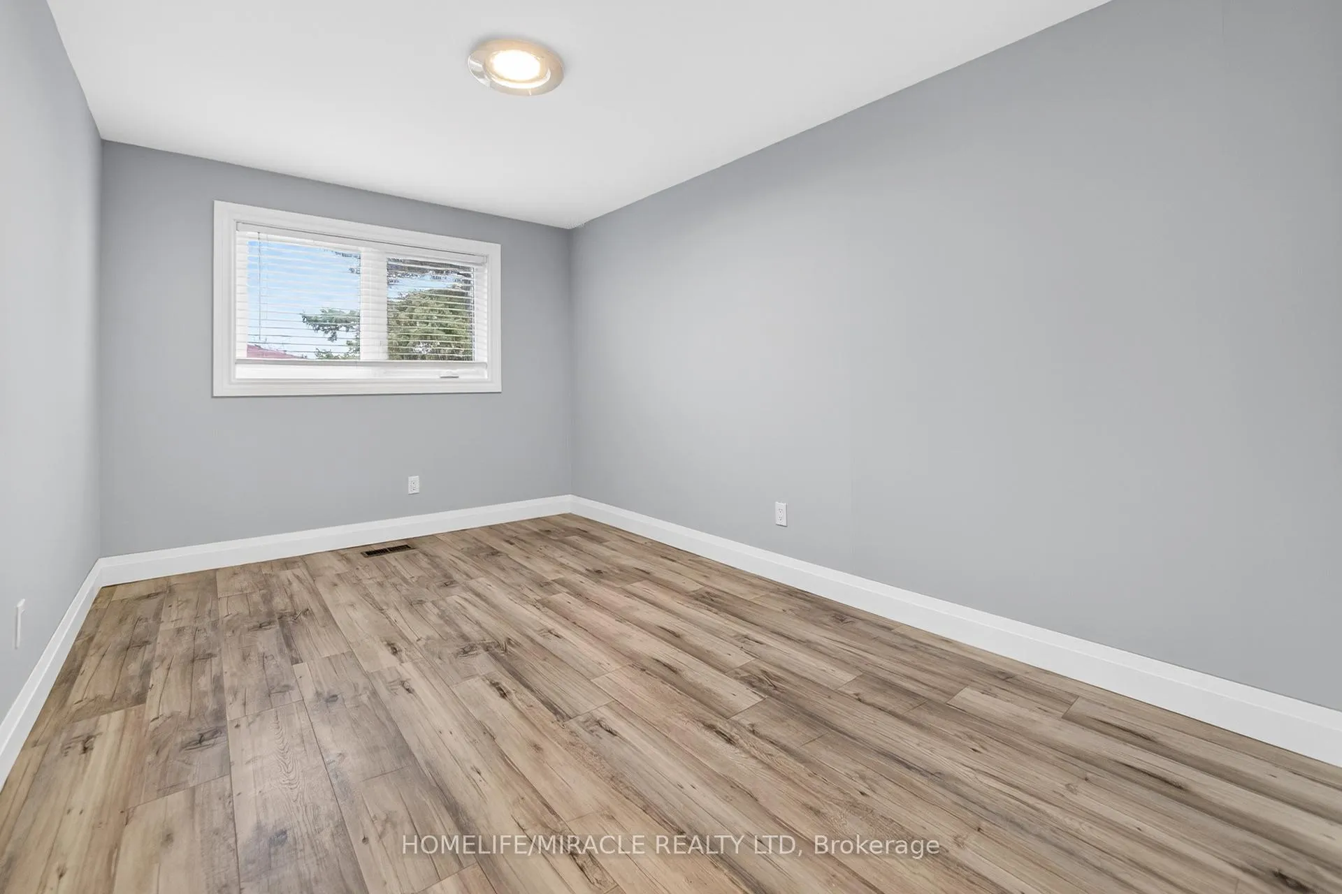 Photo 28 of 81 Watson Crescent, Brampton, Brampton East — HOMEH