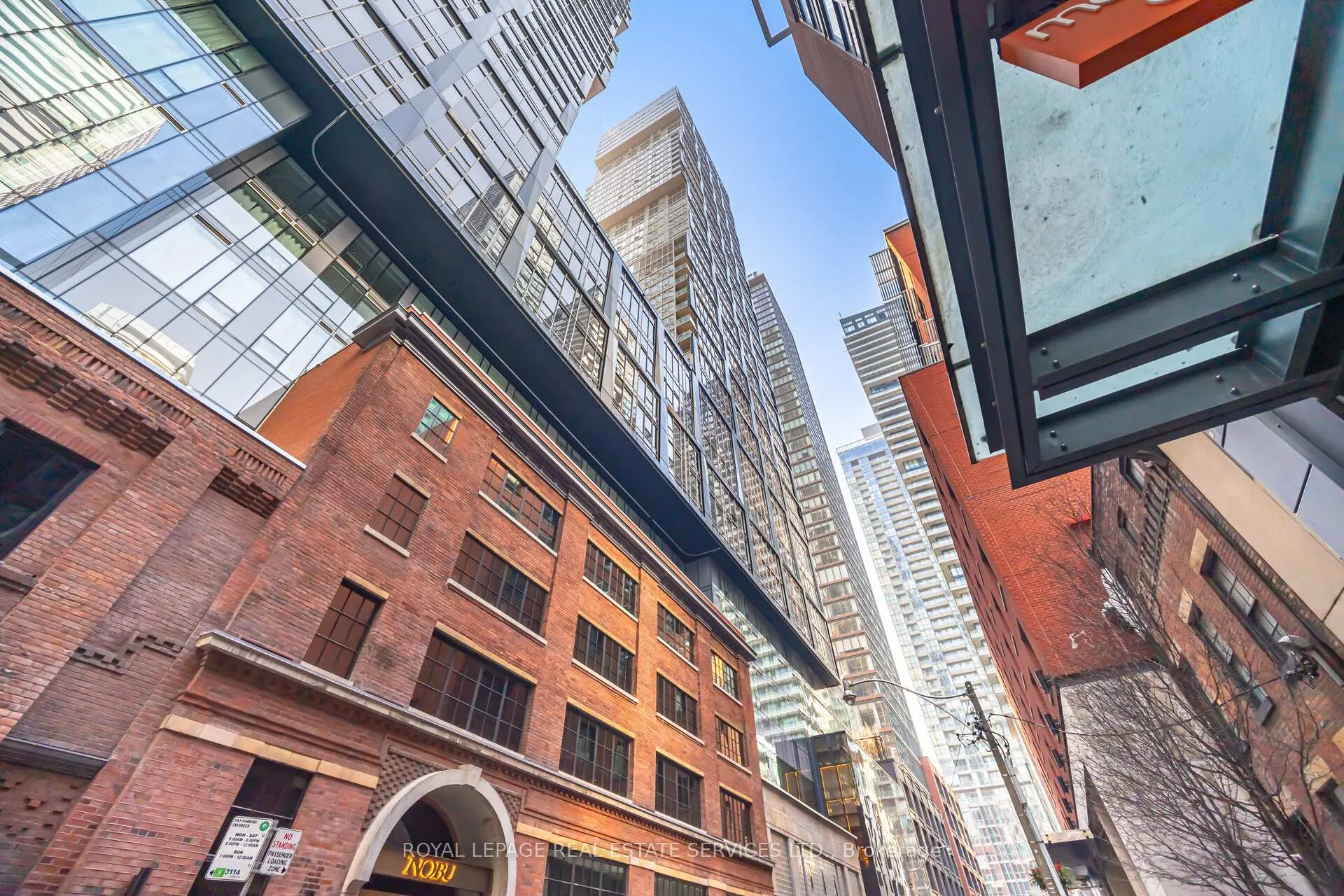 Photo 2 of Unit 2316, 35 Mercer Street, Toronto, Waterfront Communities — HOMEH