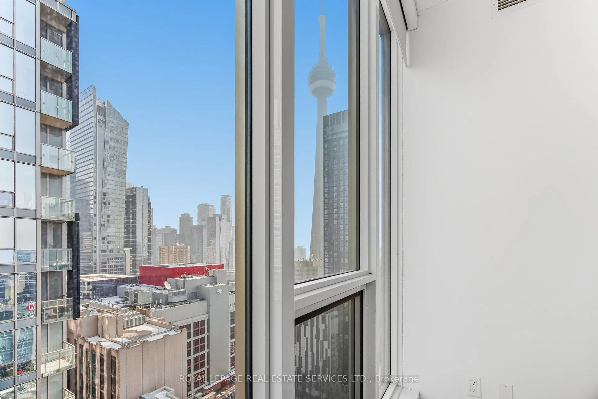 Photo 19 of Unit 2316, 35 Mercer Street, Toronto, Waterfront Communities — HOMEH