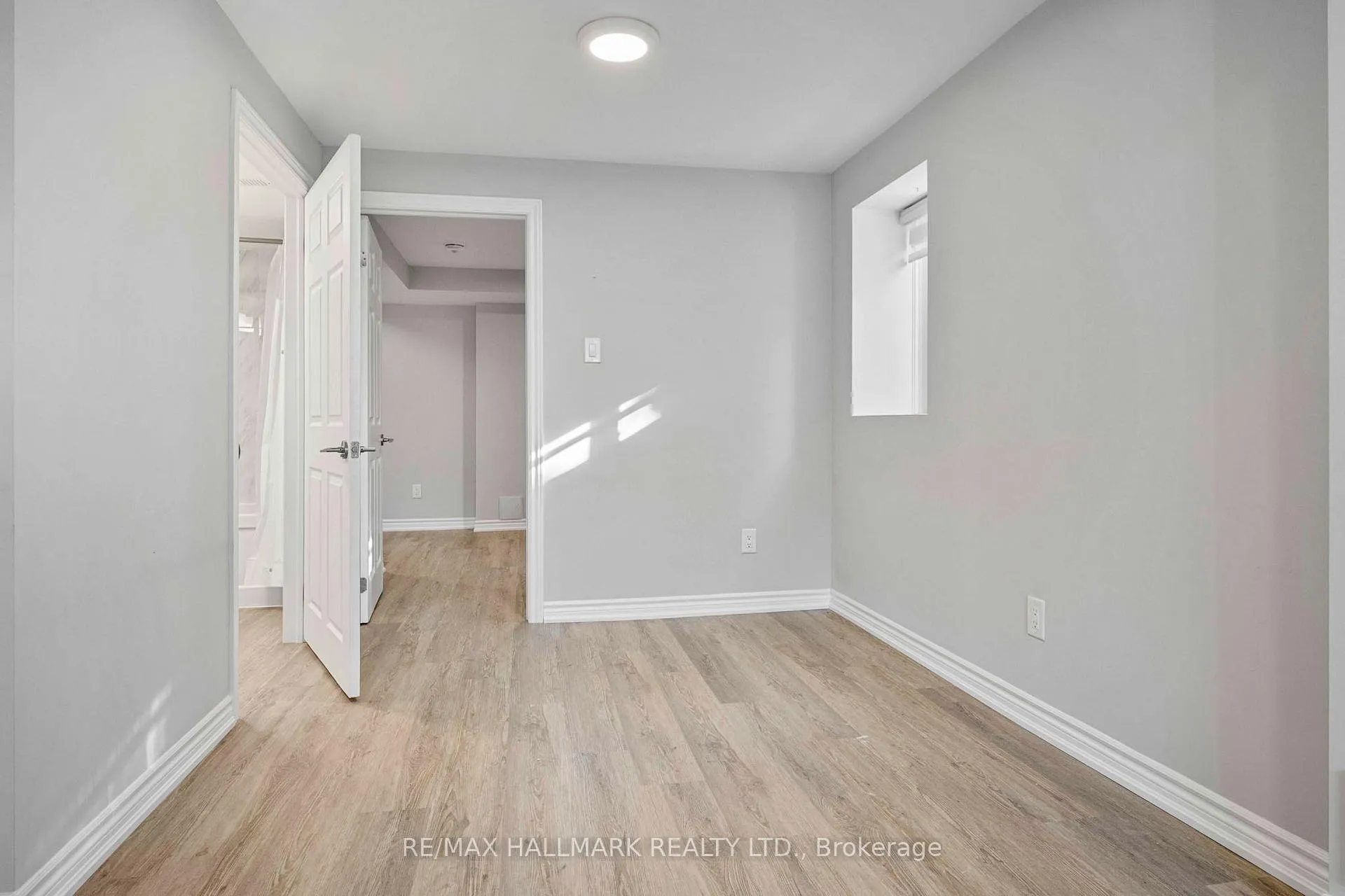 Photo 41 of 32 Locker Drive, Ajax, Central — HOMEH