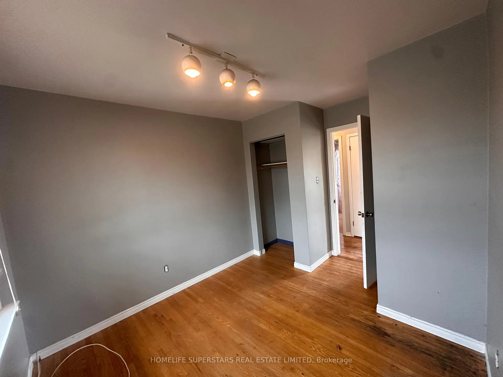 Photo 14 of 14 Locke Avenue, St. Thomas — HOMEH