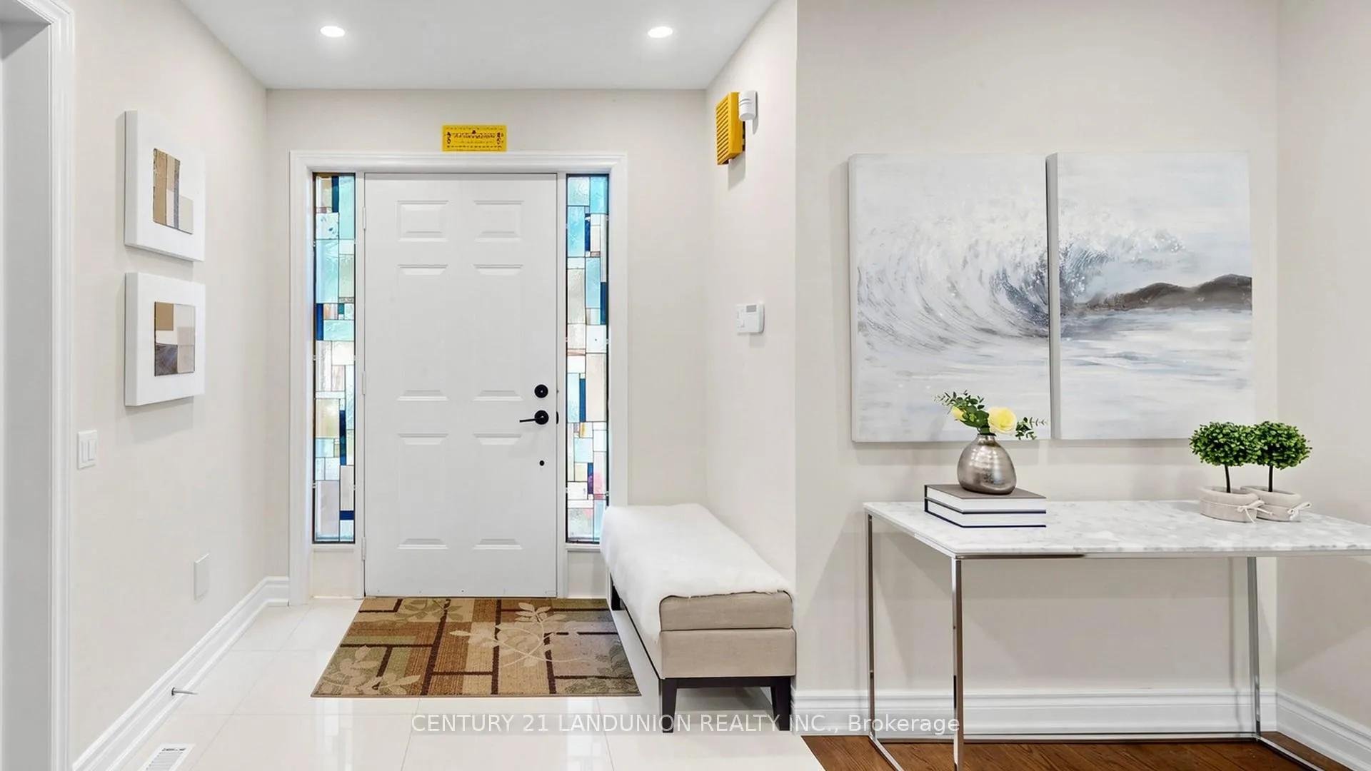 Photo 6 of 37 Millstone Court, Markham, Unionville — HOMEH