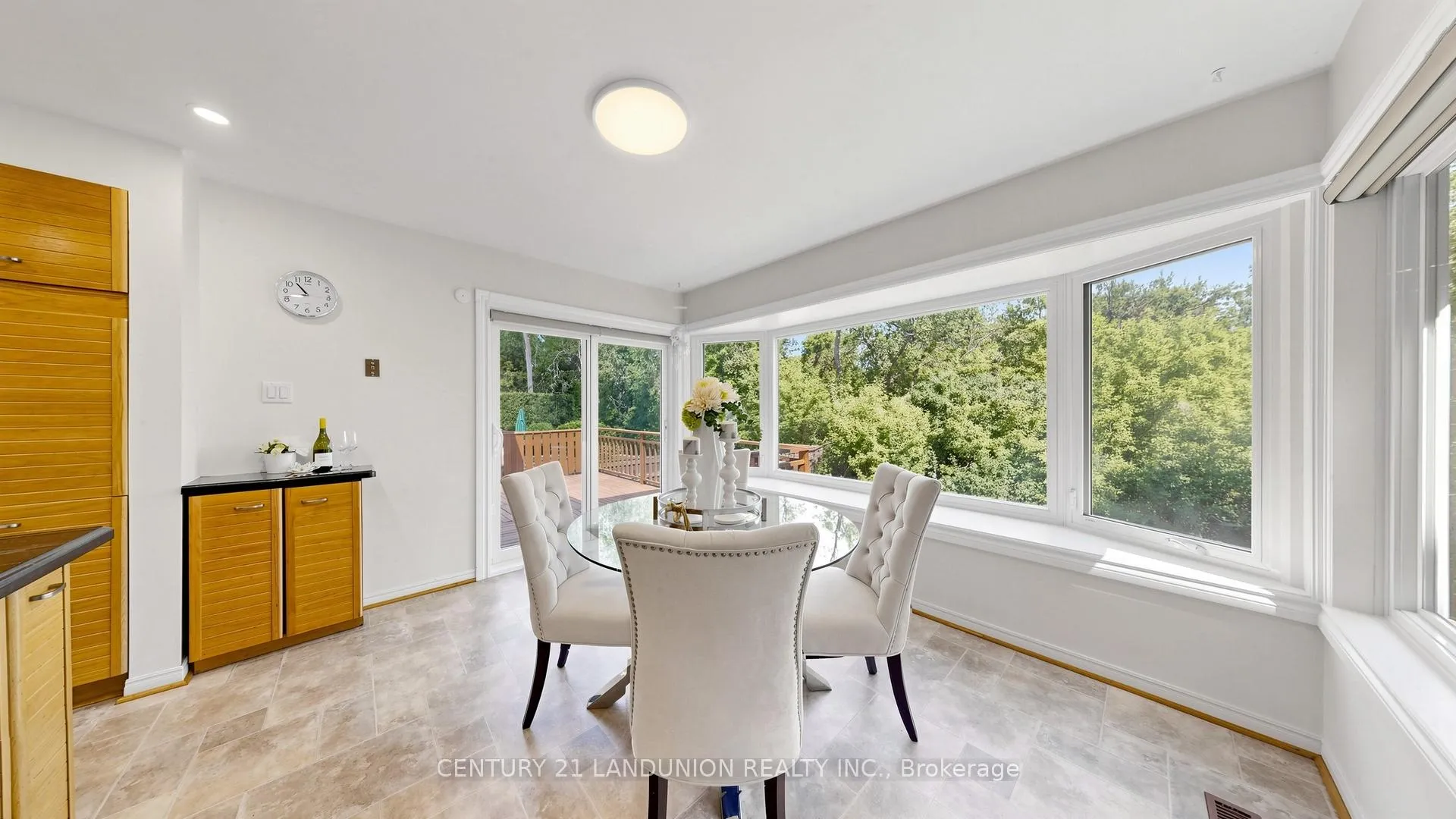 Photo 15 of 37 Millstone Court, Markham, Unionville — HOMEH