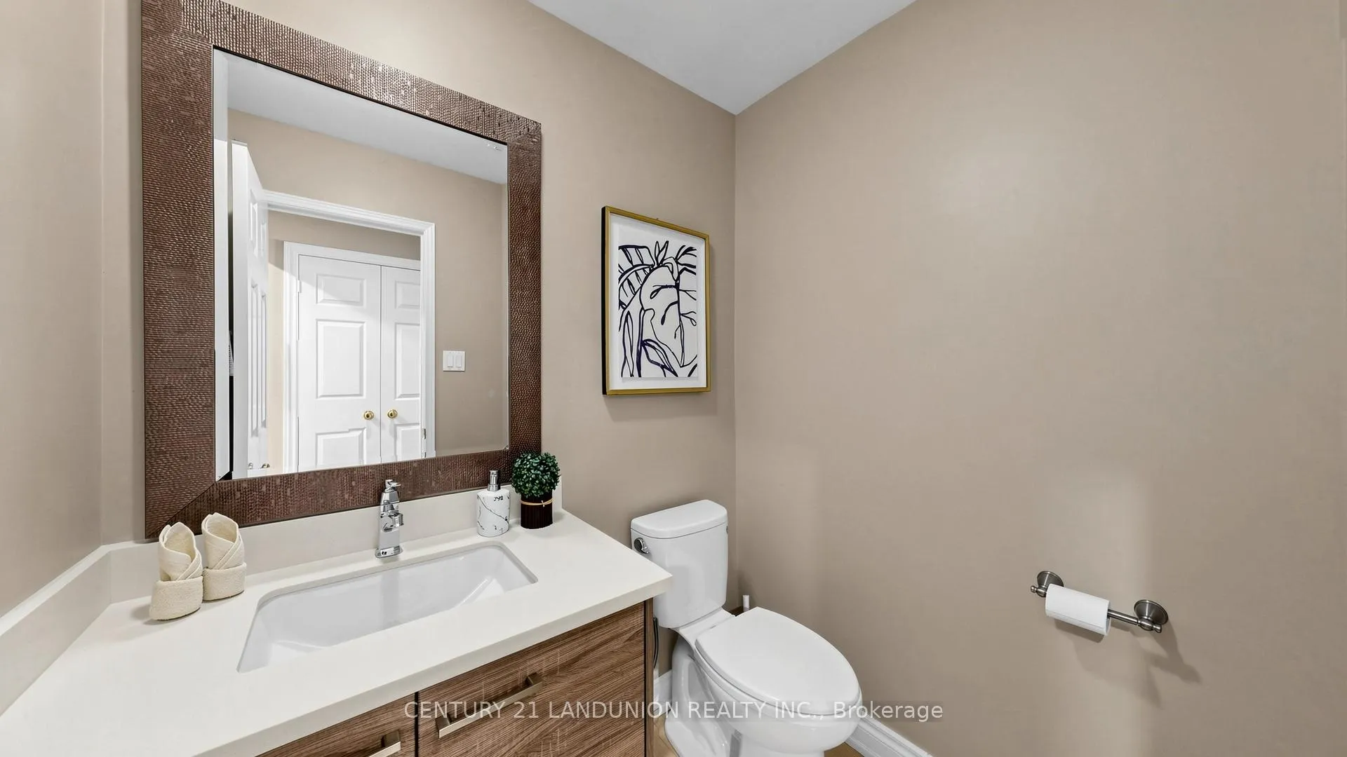Photo 19 of 37 Millstone Court, Markham, Unionville — HOMEH