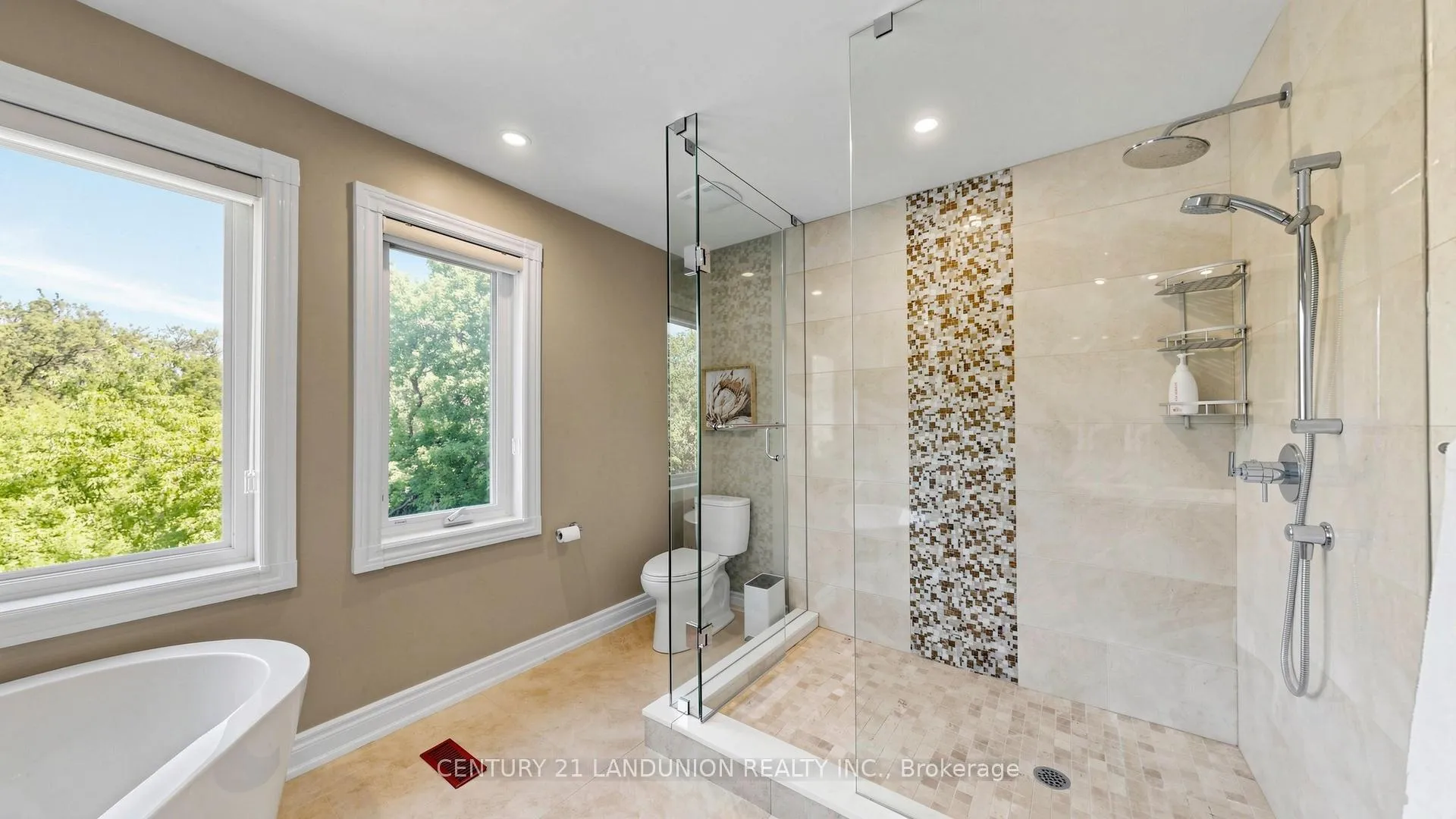 Photo 28 of 37 Millstone Court, Markham, Unionville — HOMEH