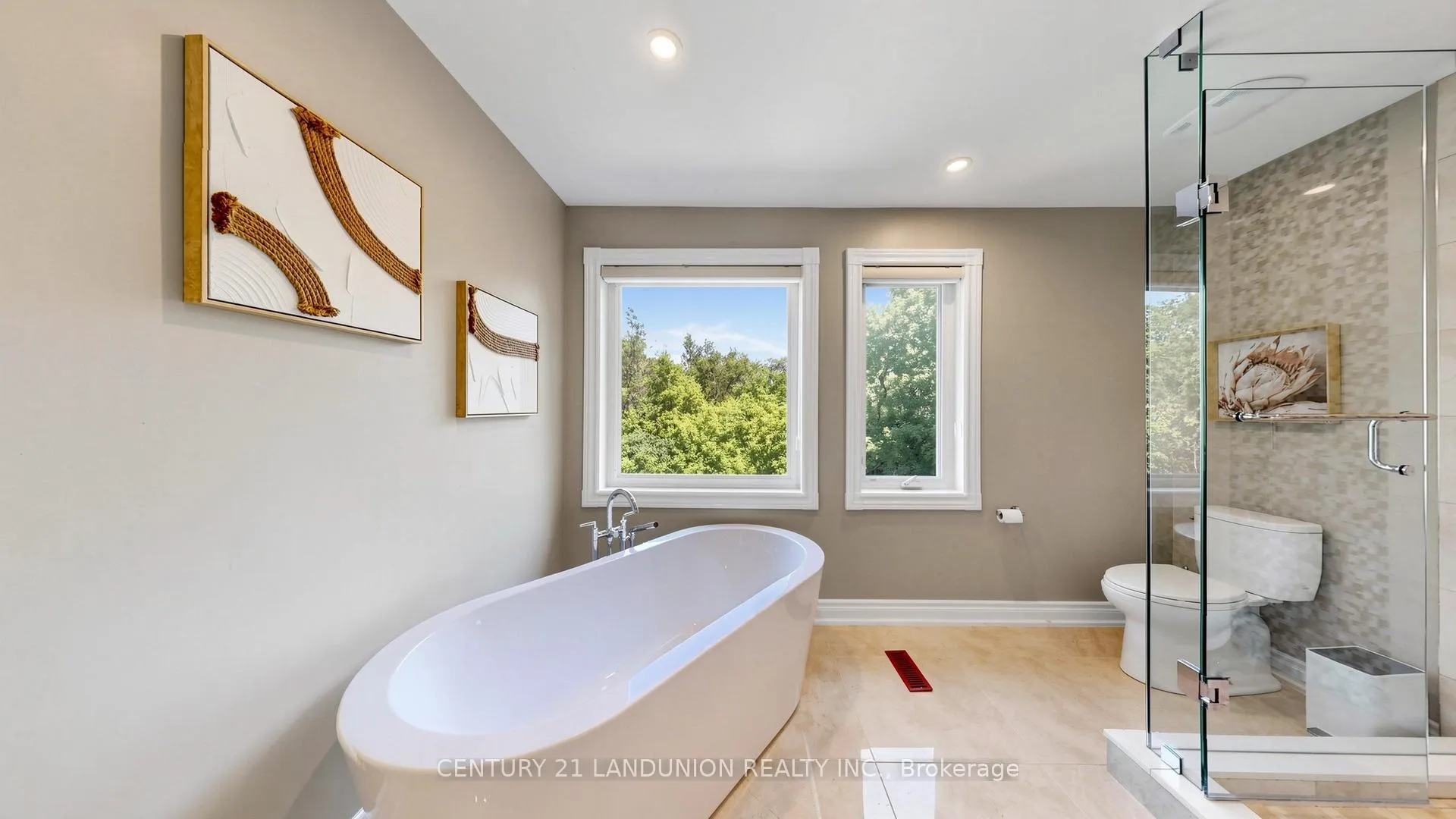Photo 29 of 37 Millstone Court, Markham, Unionville — HOMEH