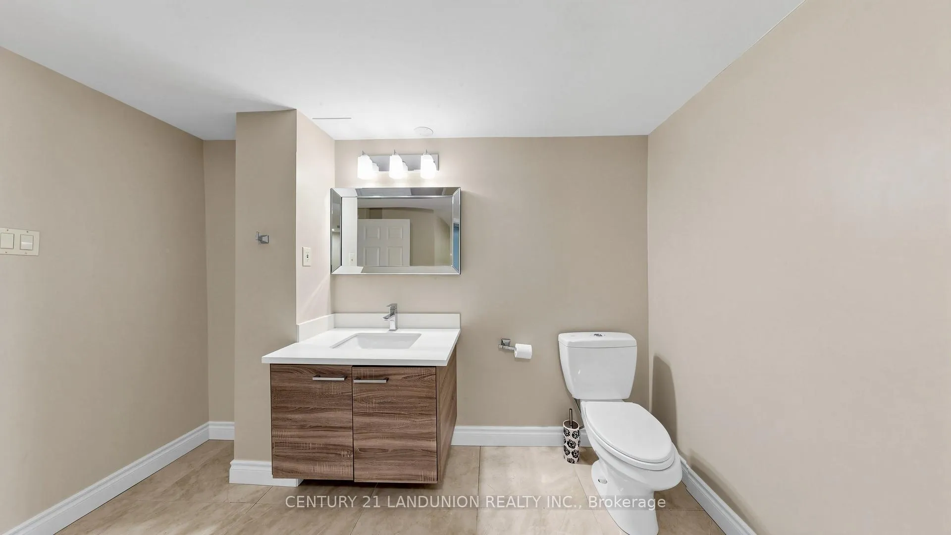 Photo 43 of 37 Millstone Court, Markham, Unionville — HOMEH