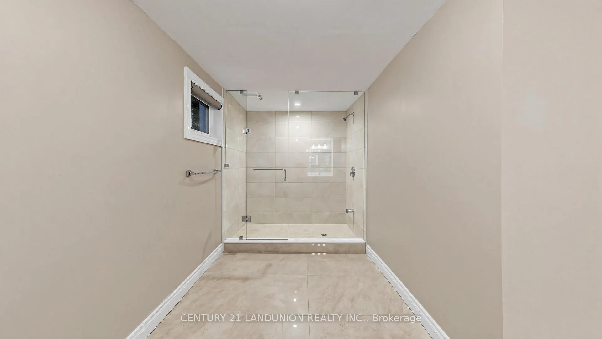 Photo 44 of 37 Millstone Court, Markham, Unionville — HOMEH