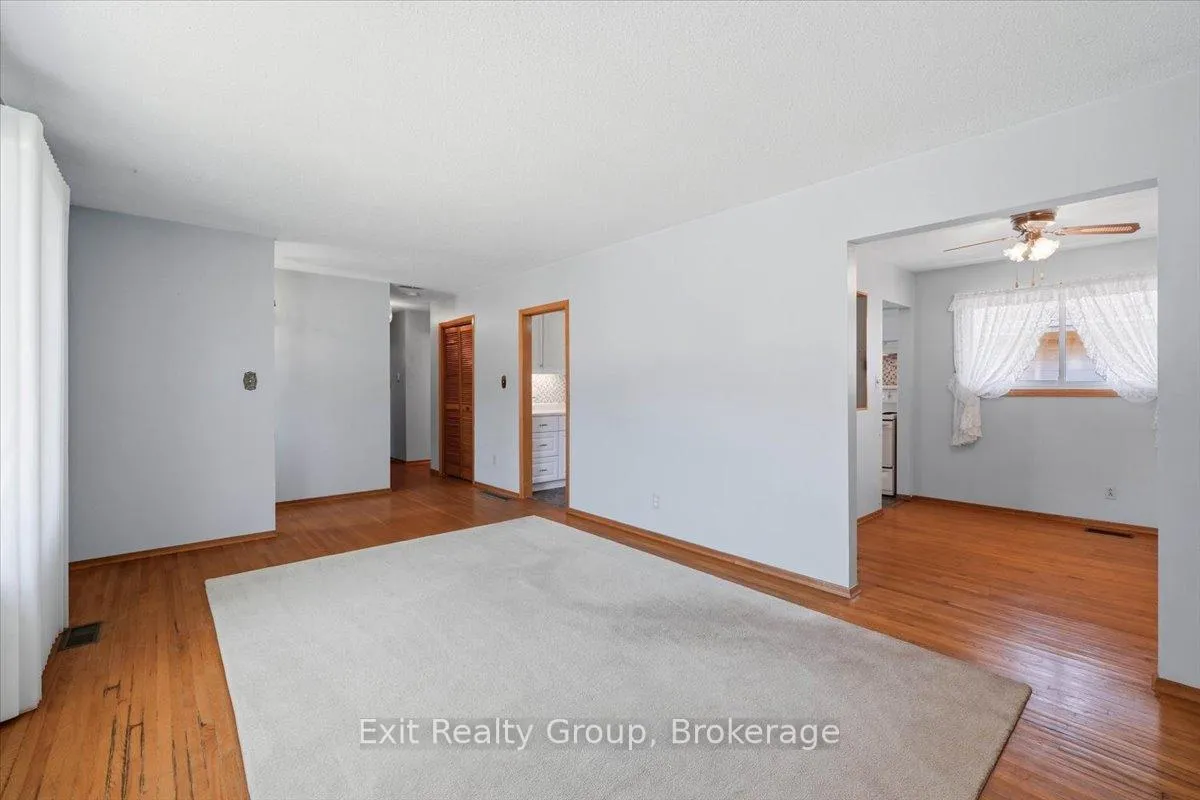 Photo 12 of 261 Byron Street, Quinte West, Sidney Ward — HOMEH