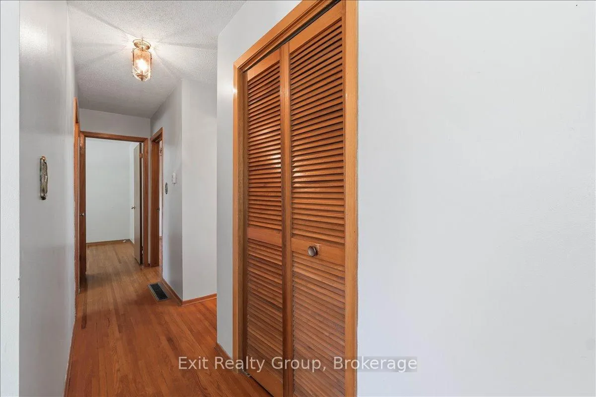 Photo 14 of 261 Byron Street, Quinte West, Sidney Ward — HOMEH