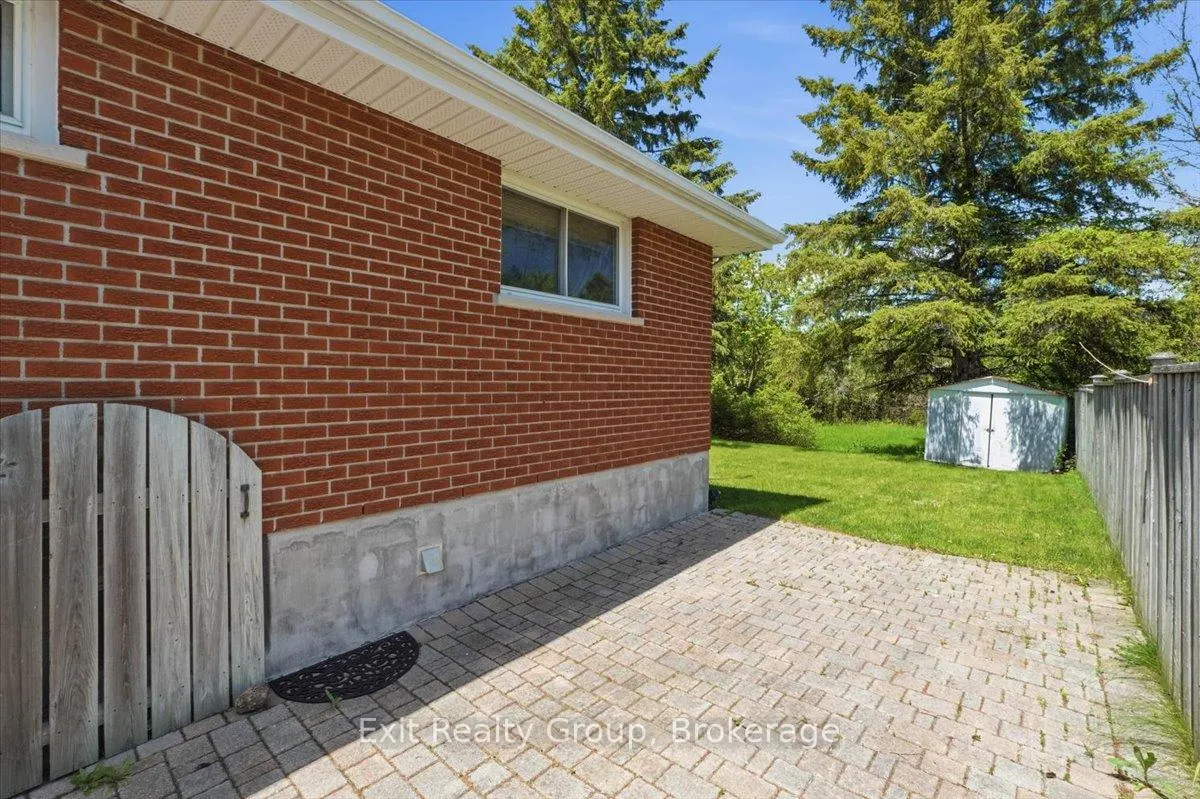 Photo 31 of 261 Byron Street, Quinte West, Sidney Ward — HOMEH