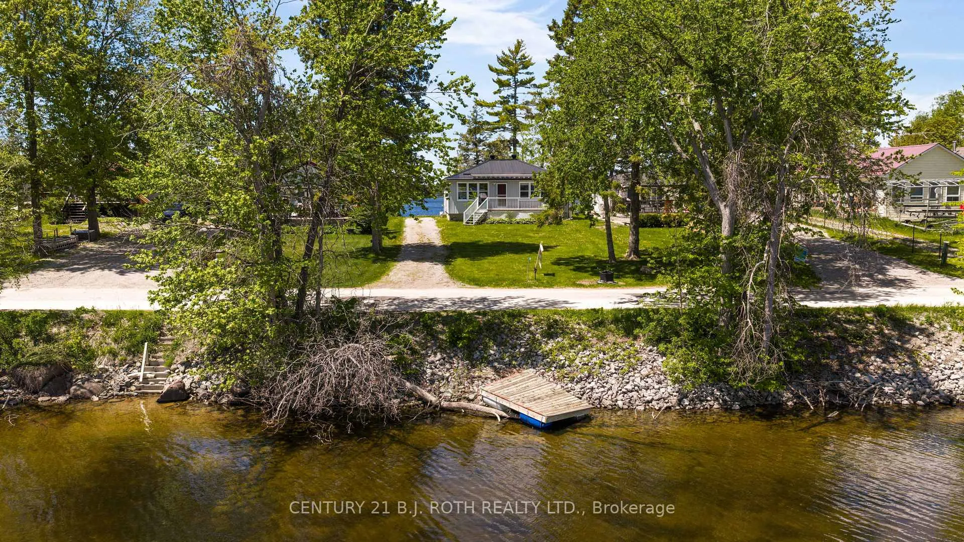 Photo 4 of 239 Avery Point Road, Kawartha Lakes, Carden — HOMEH